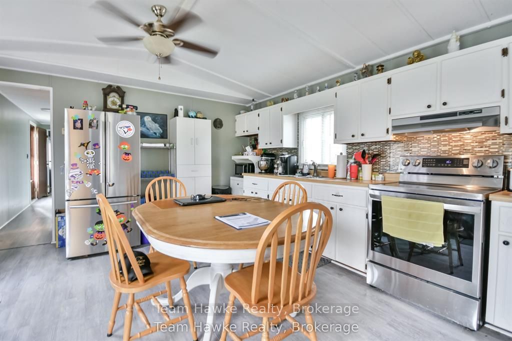 48 Northland Drive Property Photo 12