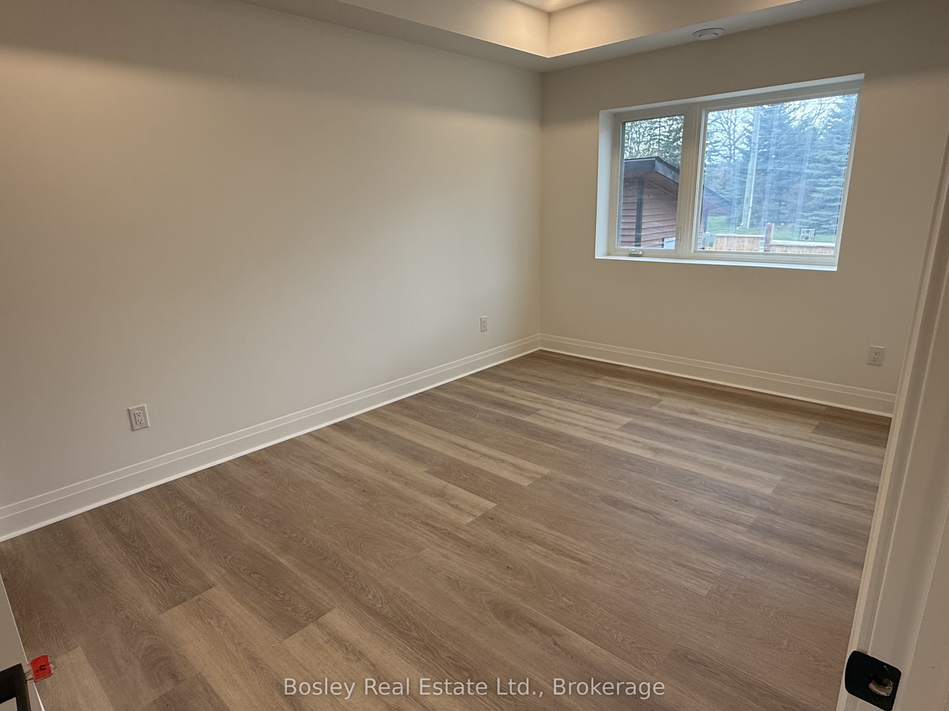 2 Golfview Drive 1 Property Photo 8