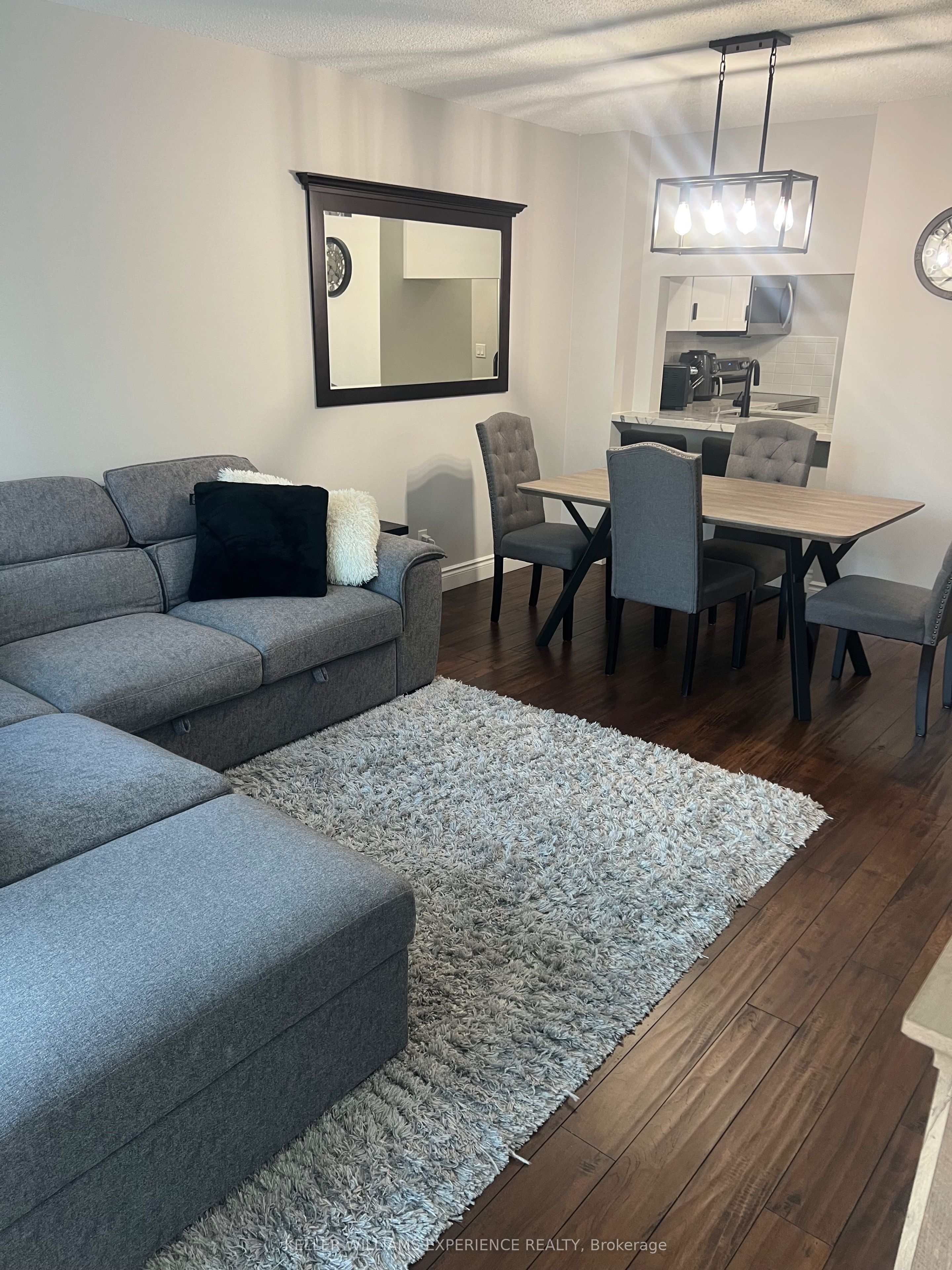 140 Dunlop Street E 401 Property Photo 11