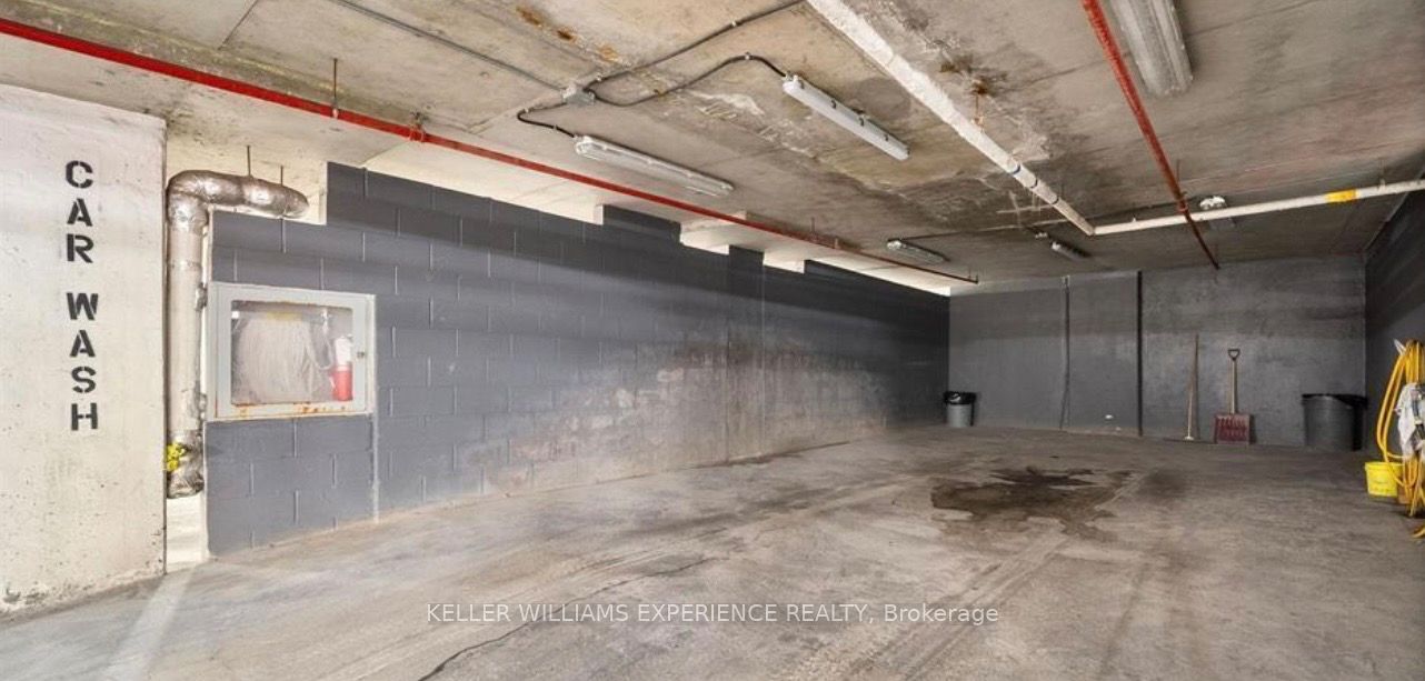 140 Dunlop Street E 401 Property Photo 39
