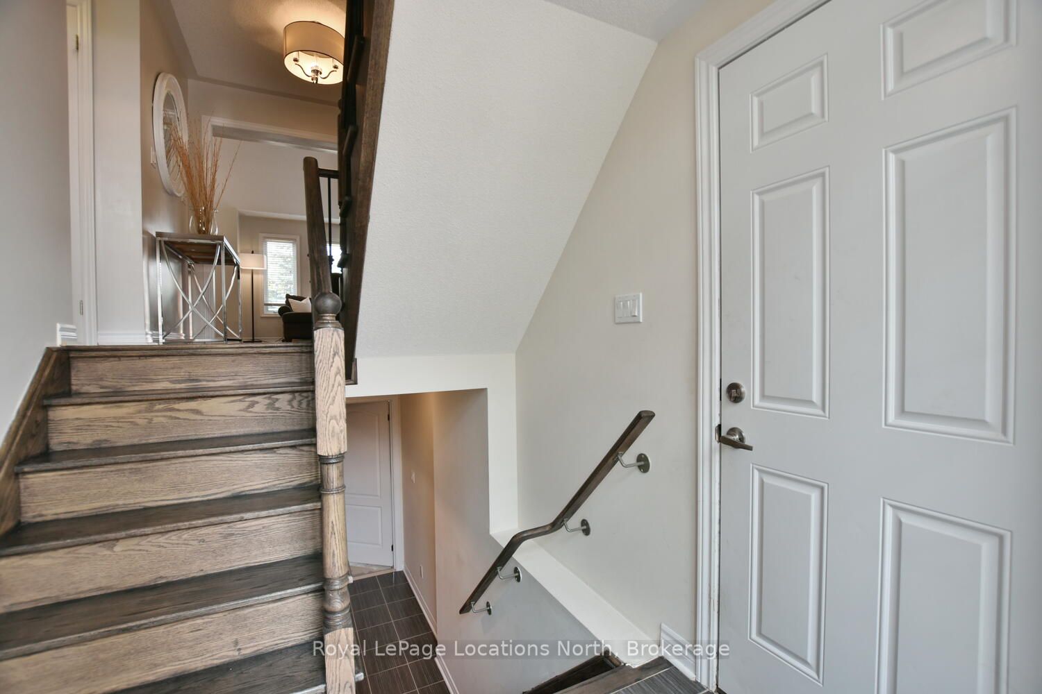 20 Leeward Circle Property Photo 7