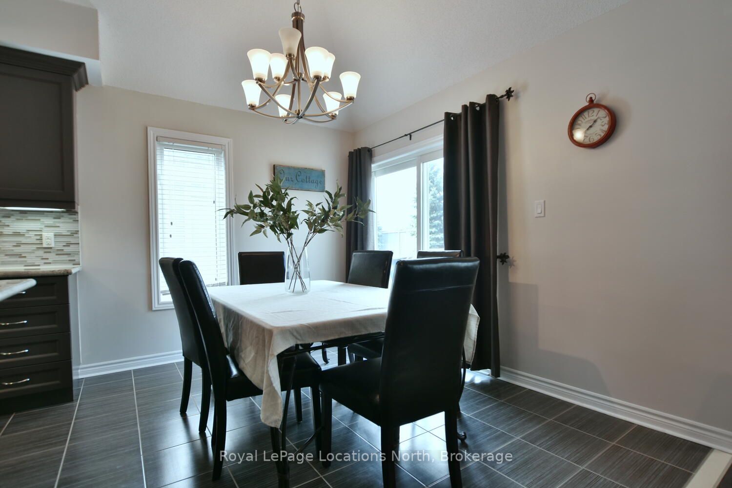 20 Leeward Circle Property Photo 17