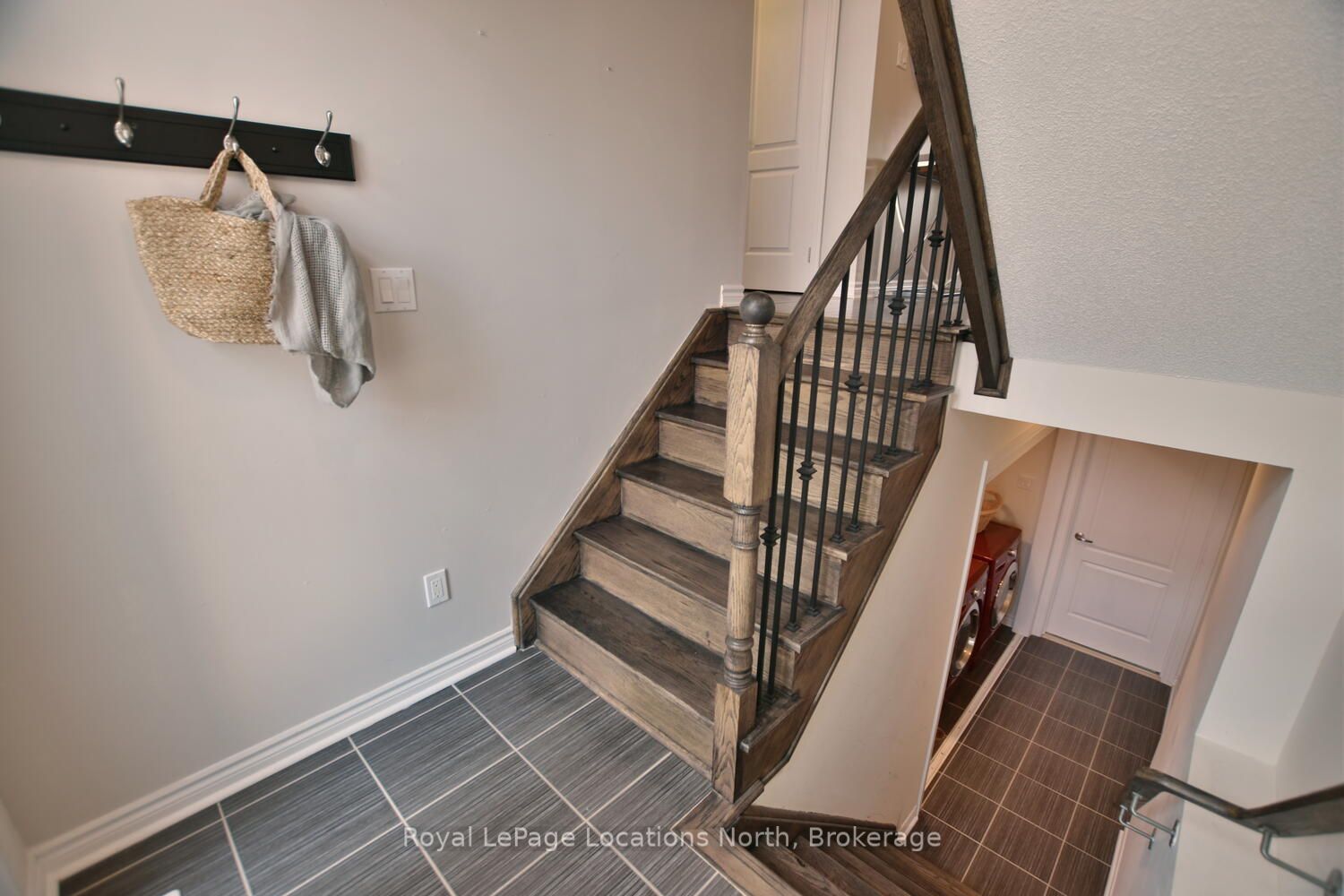 20 Leeward Circle Property Photo 28