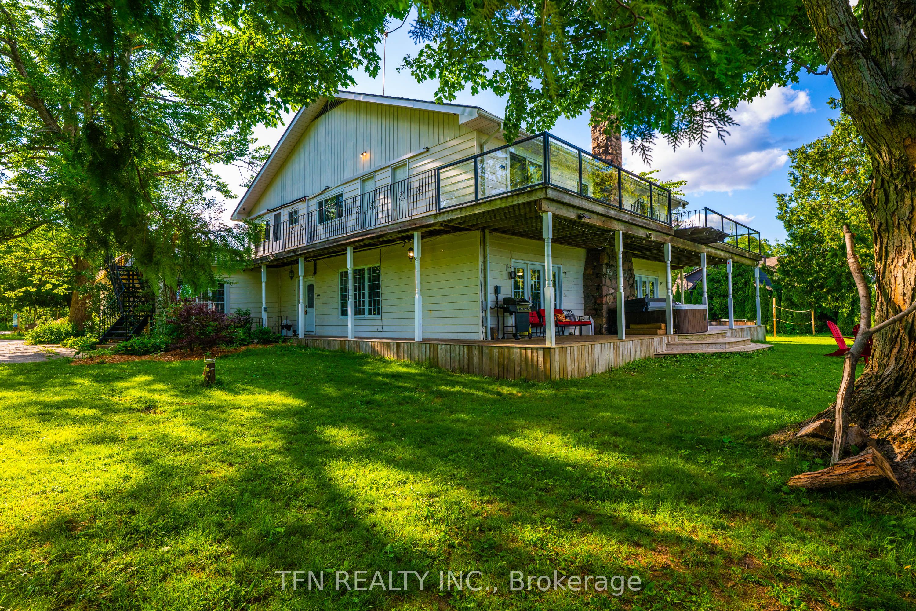 1585 Port Stanton Parkway Property Photo 2