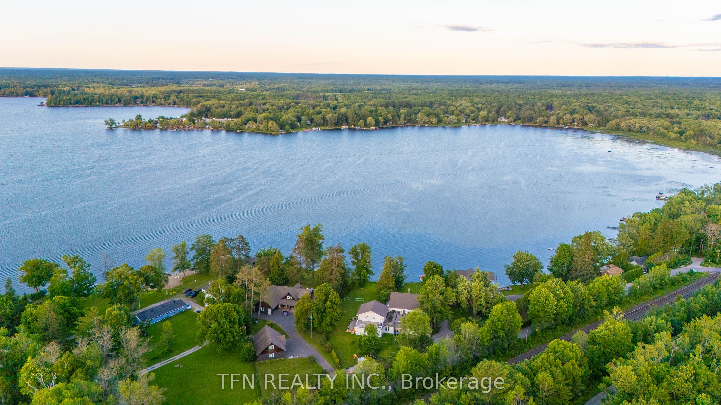 1585 Port Stanton Parkway Property Photo 3