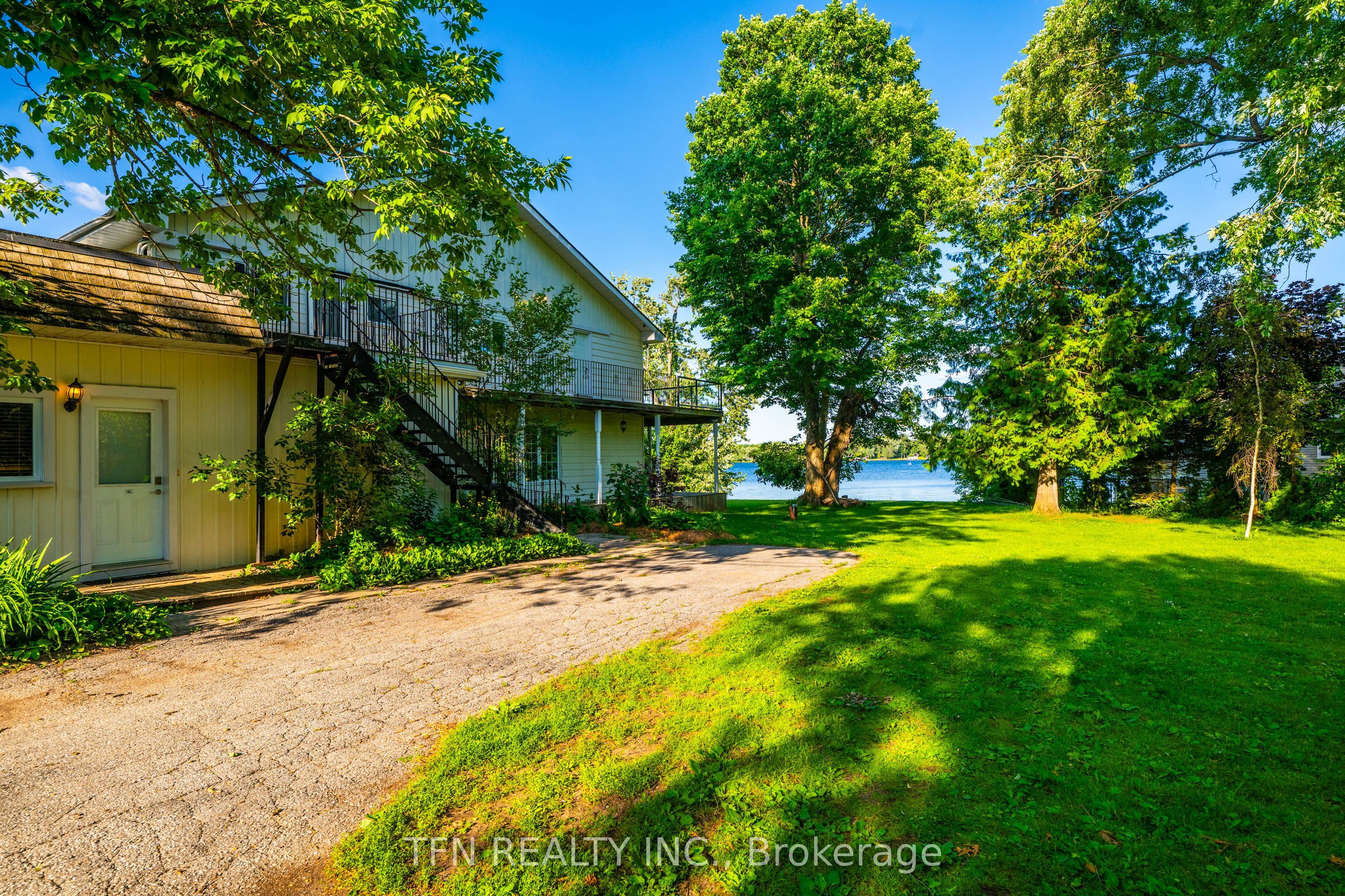 1585 Port Stanton Parkway Property Photo 9