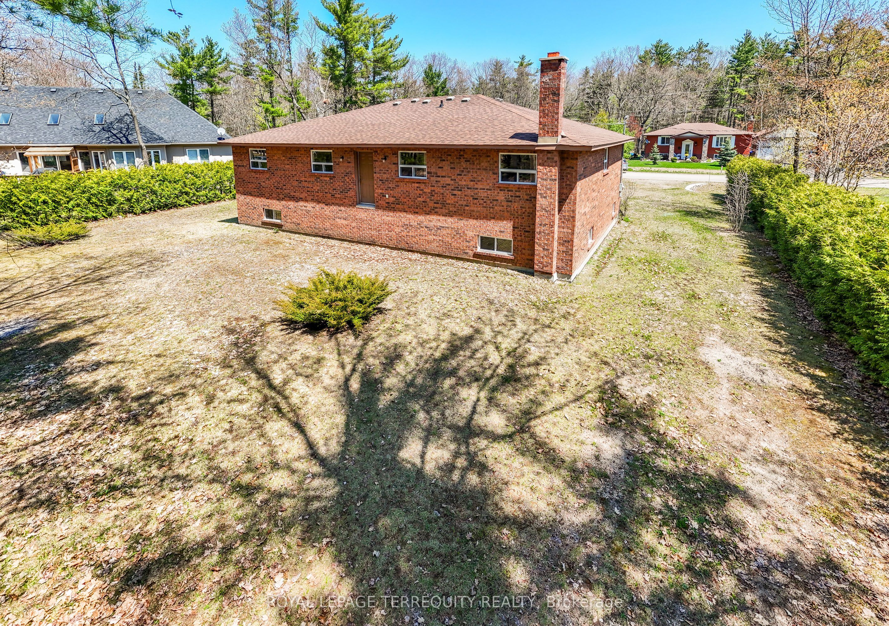 46 Stocco Circle Property Photo 27