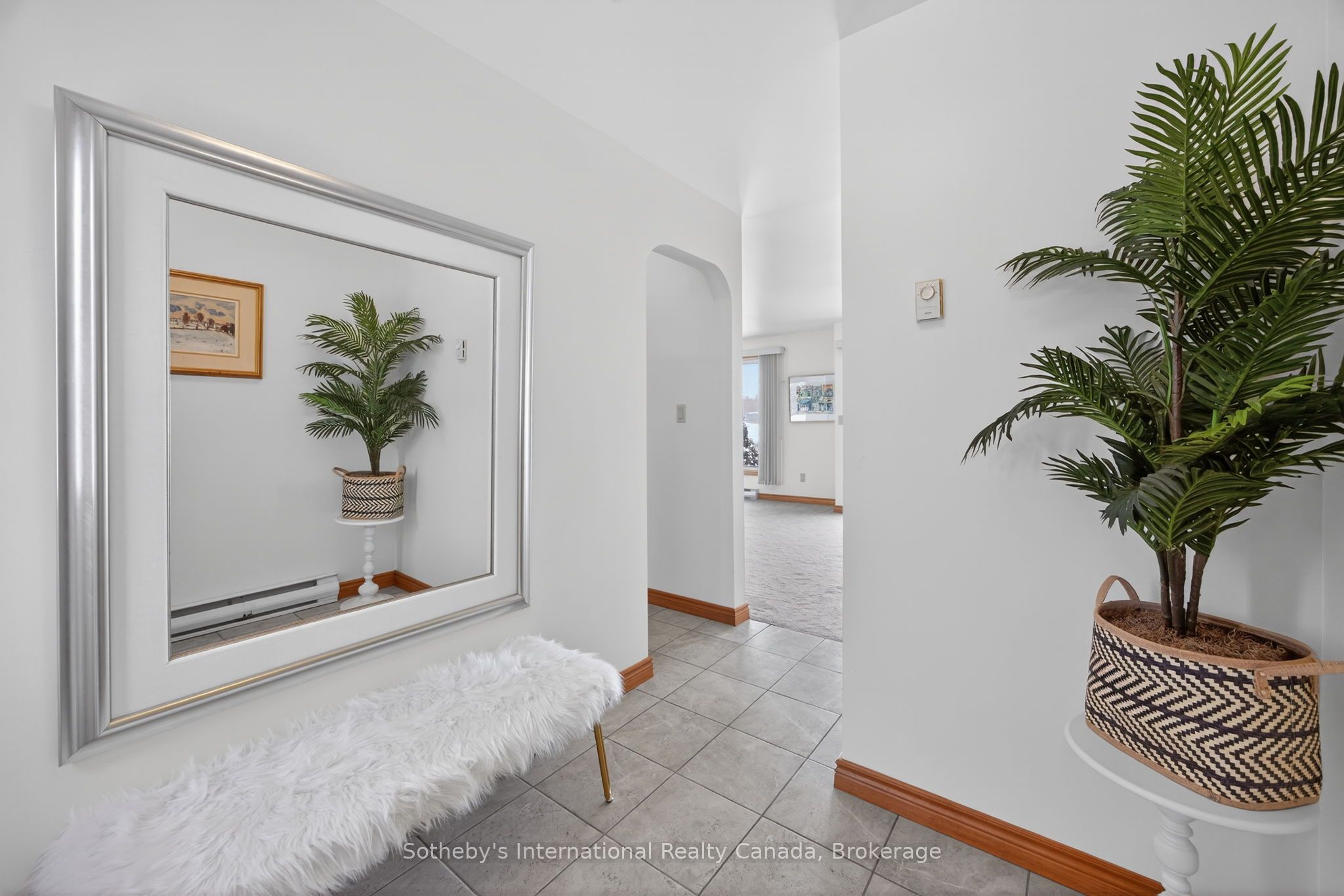 1420 Tiny Beaches Road N Property Photo 7