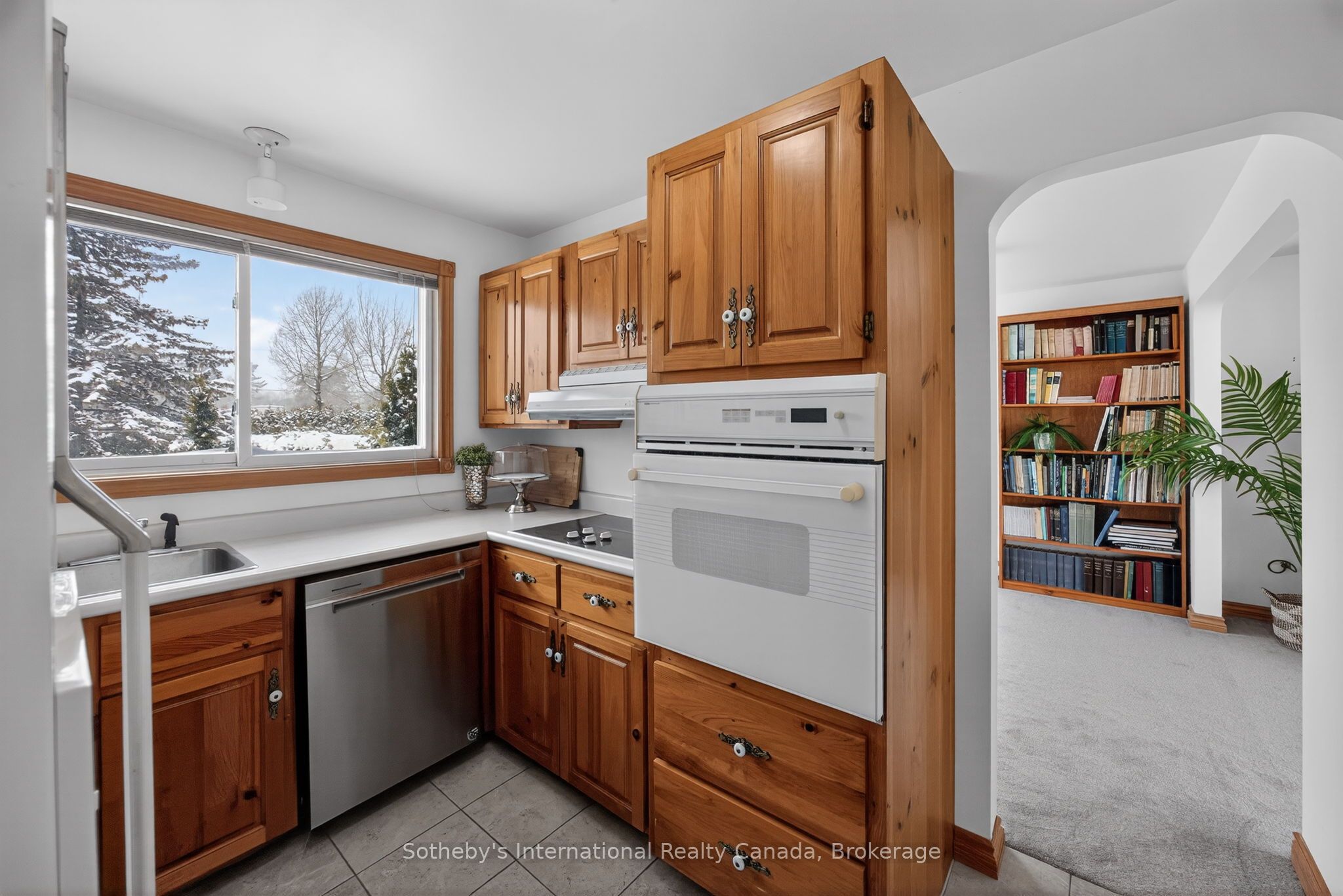 1420 Tiny Beaches Road N Property Photo 14