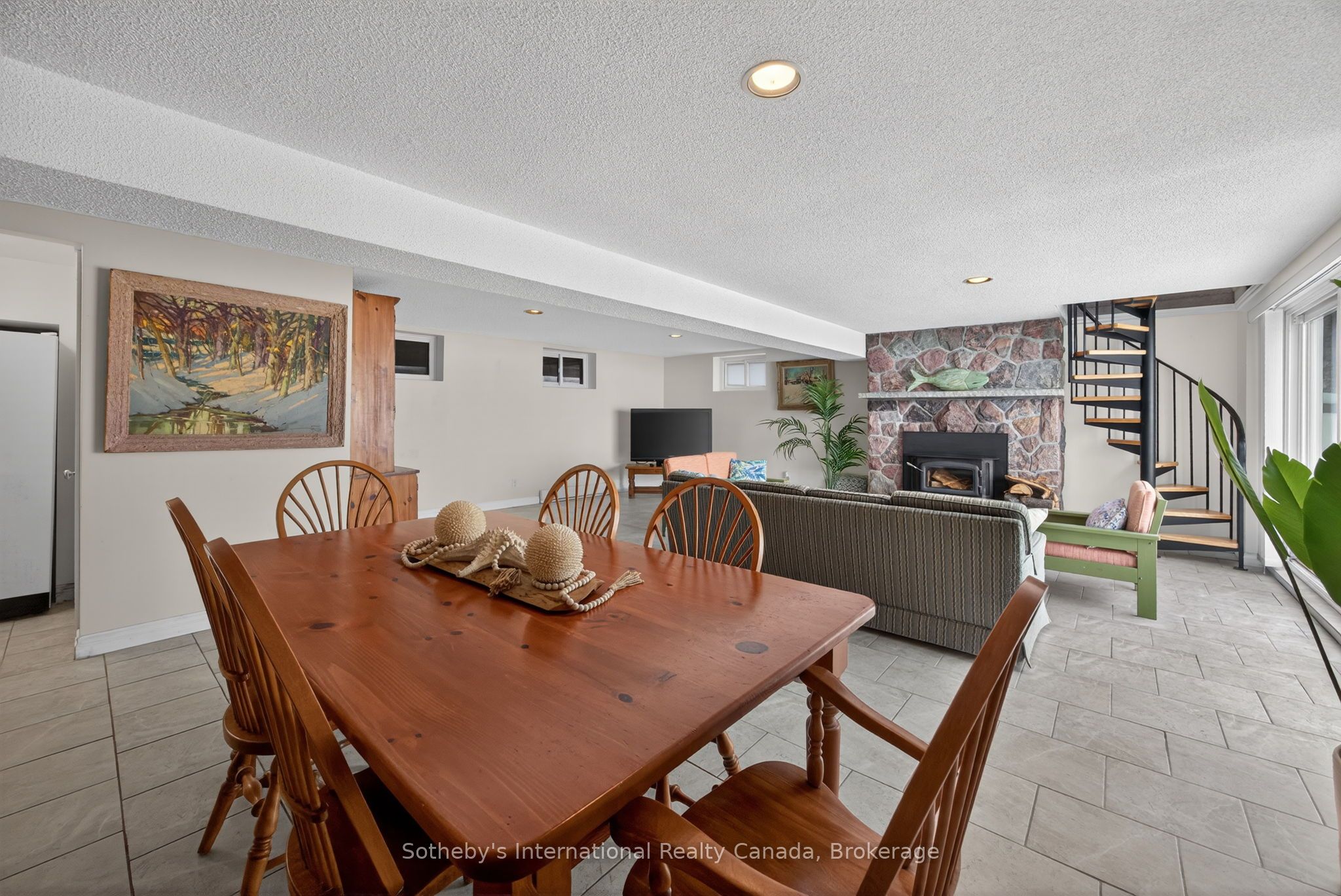 1420 Tiny Beaches Road N Property Photo 27