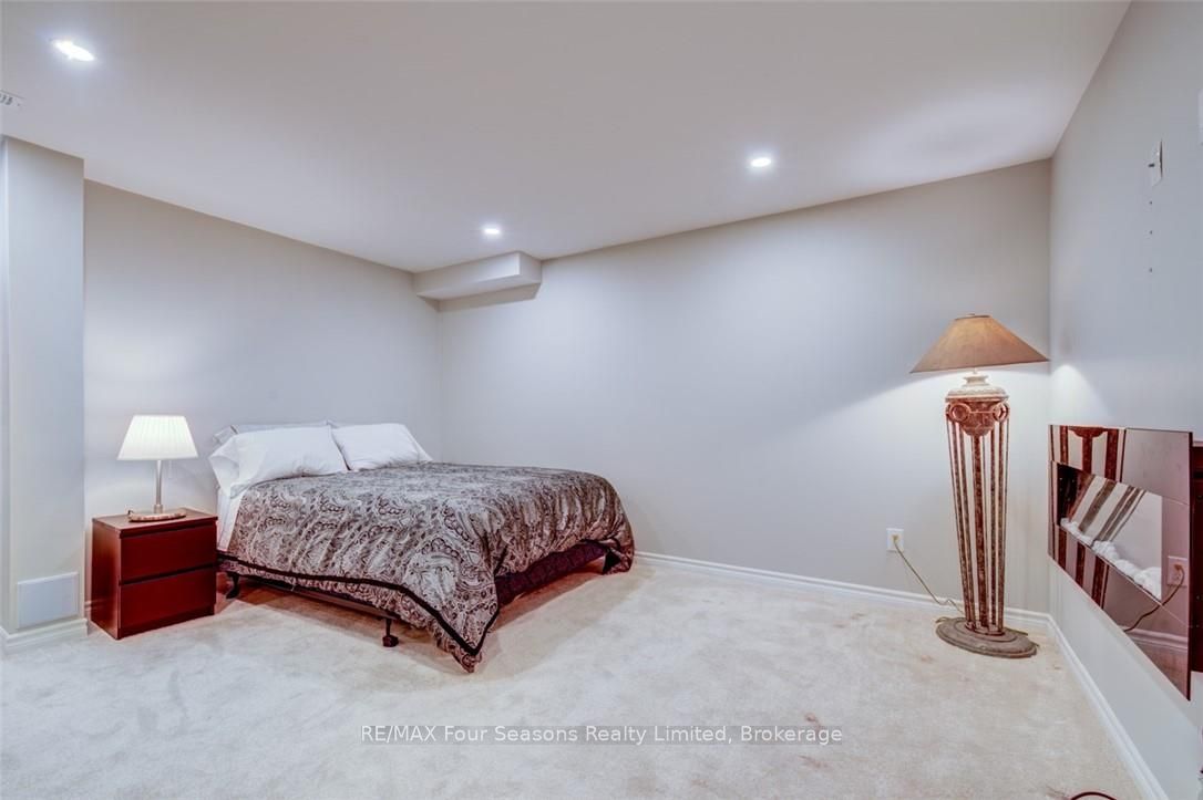 44 Lett Avenue Property Photo 18