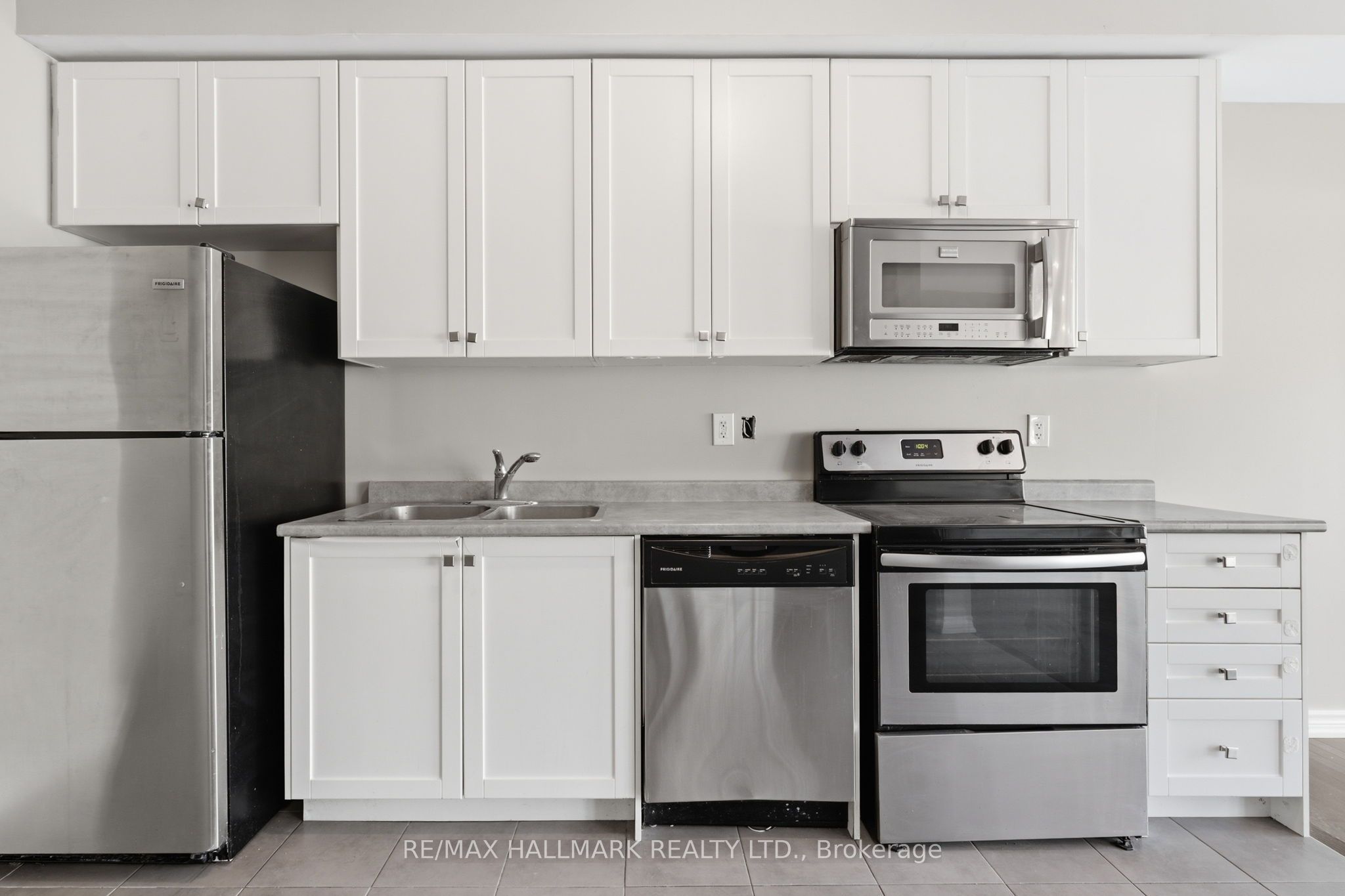 38 Deneb Street Property Photo 5