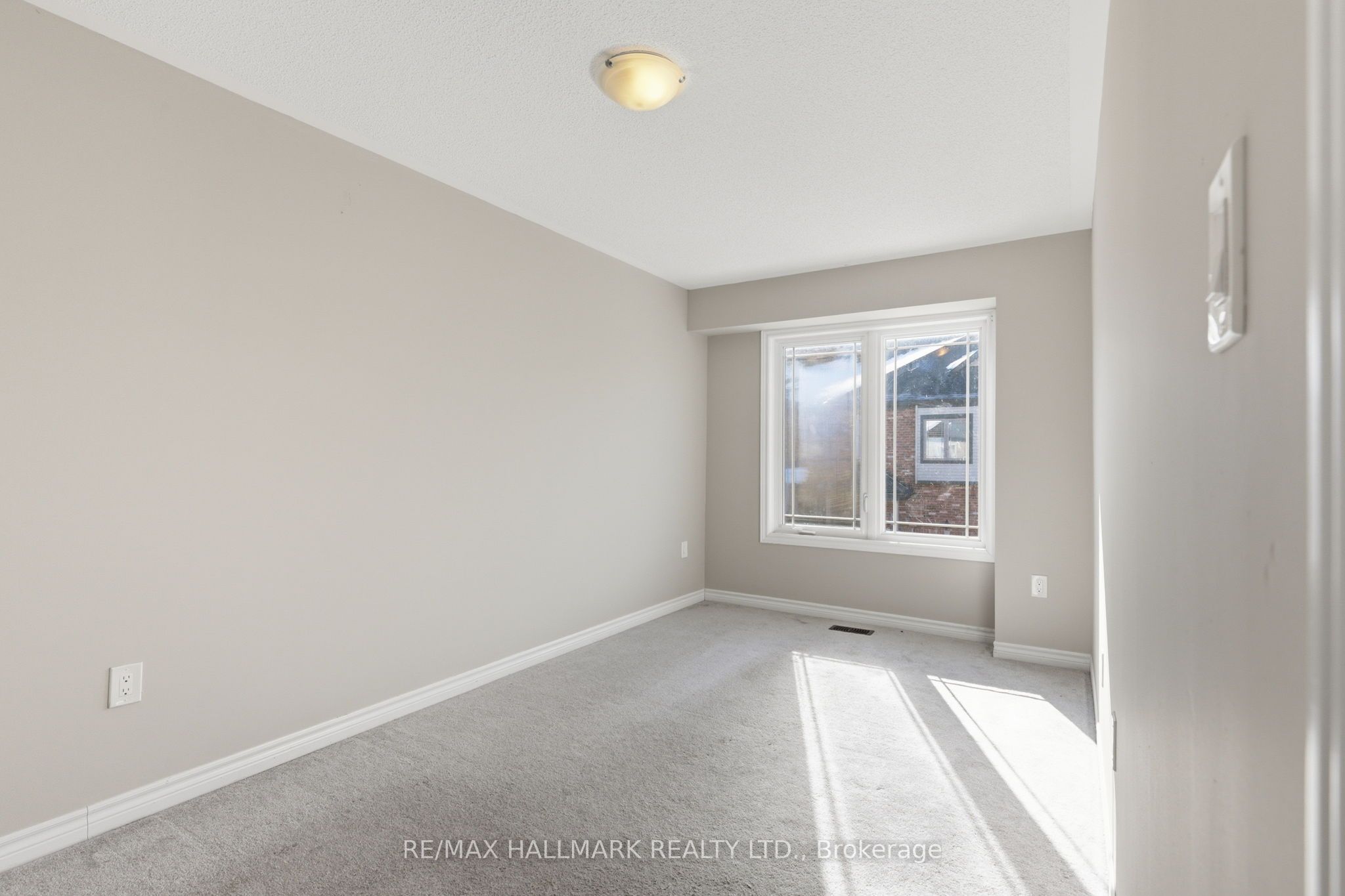 38 Deneb Street Property Photo 24