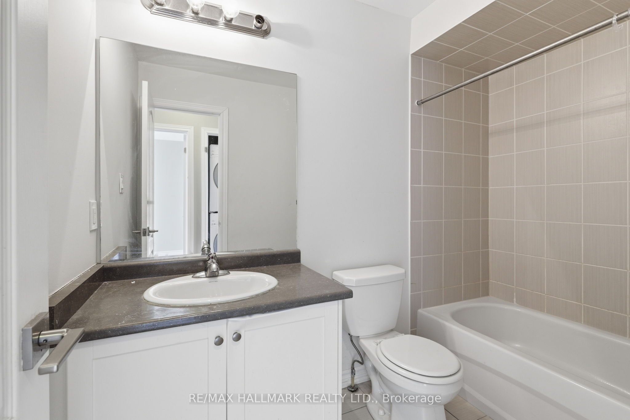 38 Deneb Street Property Photo 30