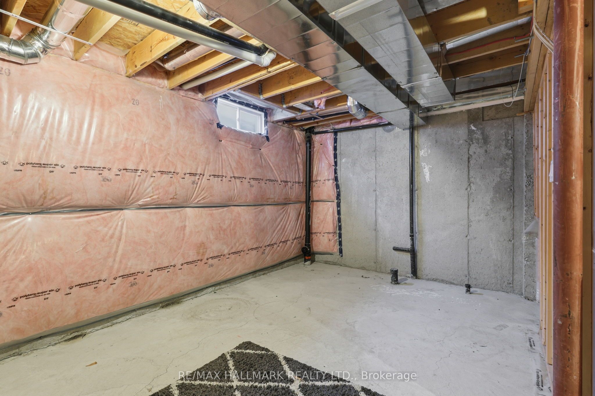 38 Deneb Street Property Photo 32