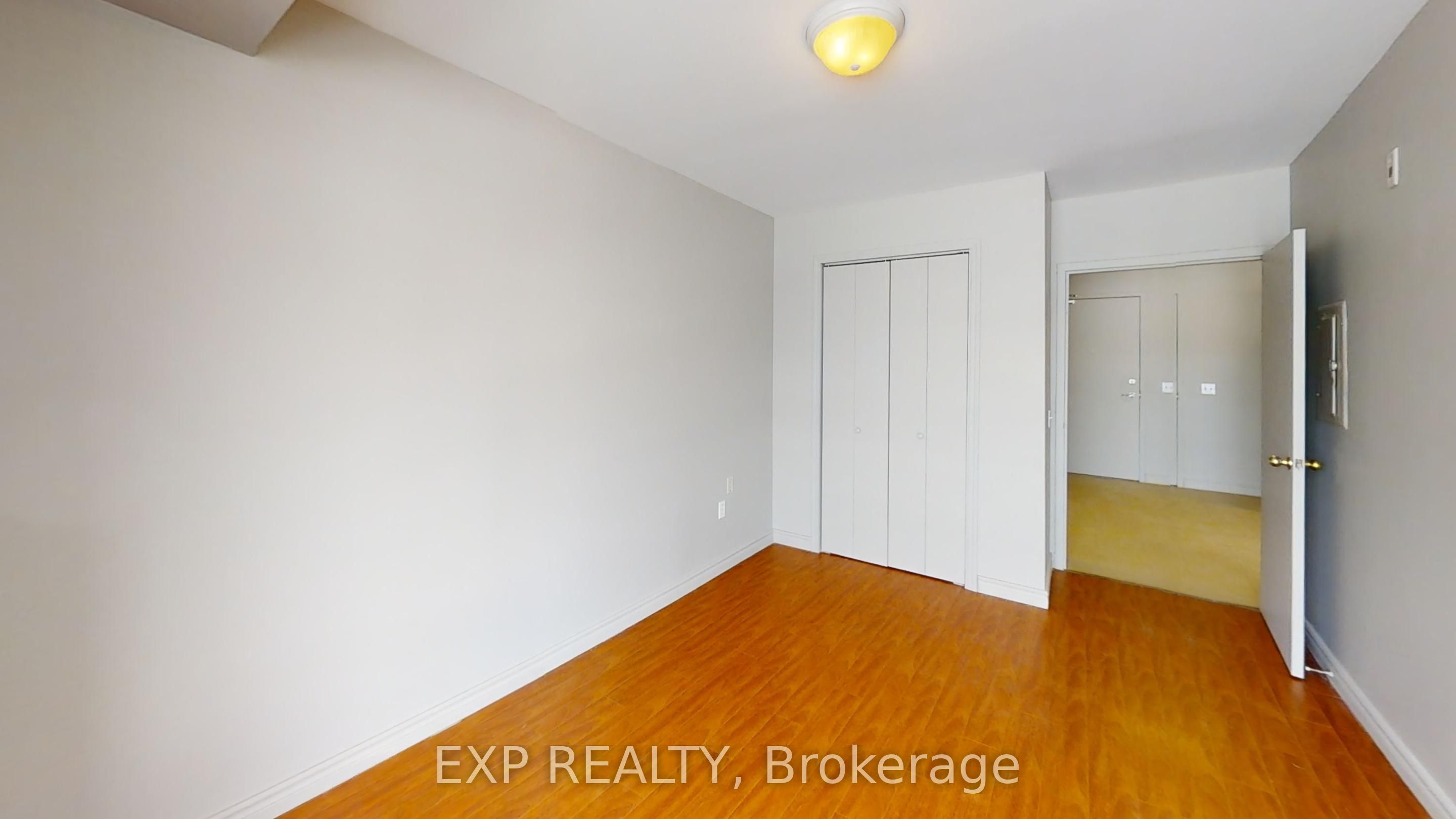 95 Barrie Road 401 Property Photo 11