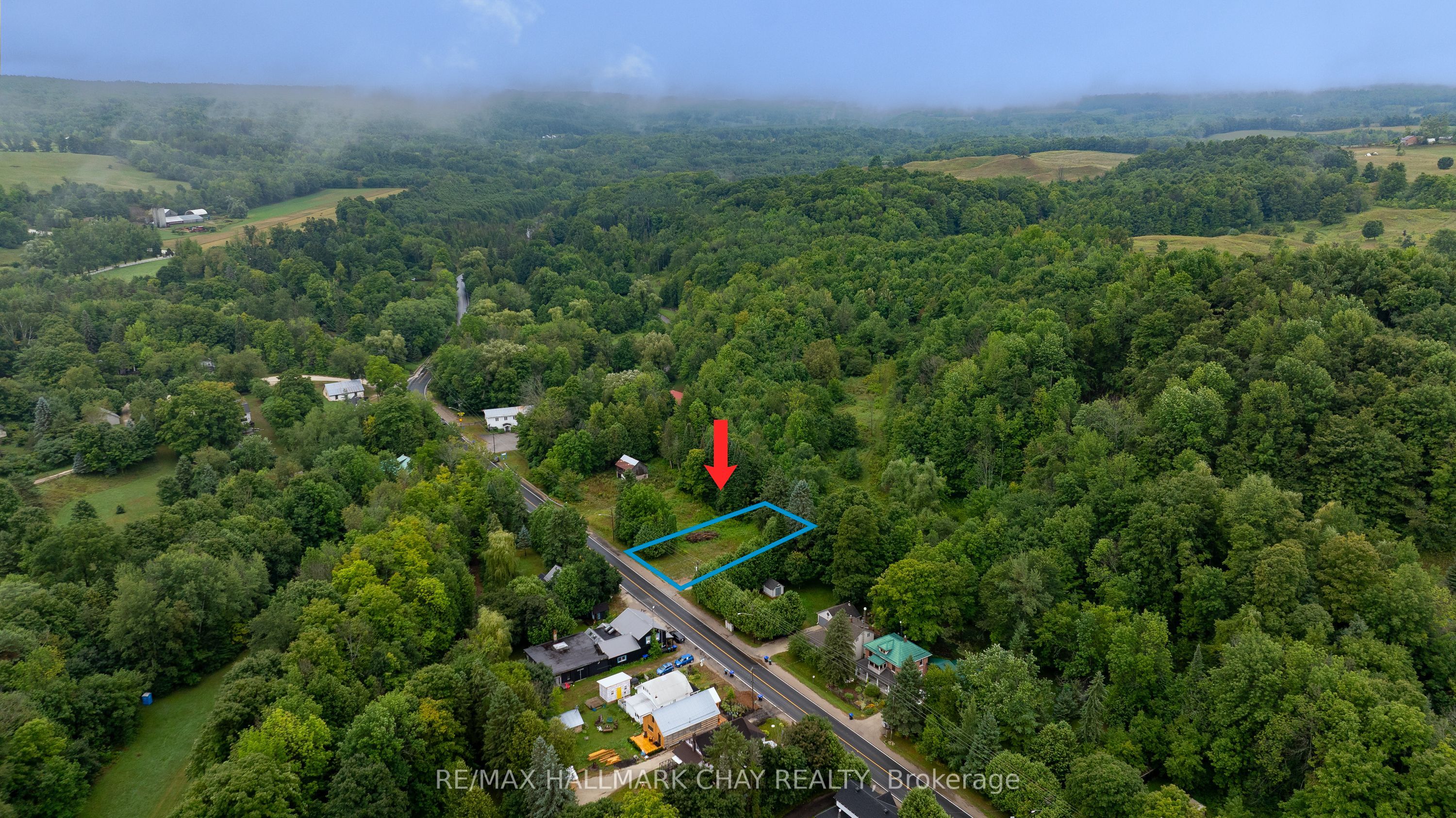 8968 County Road 9 Property Photo 1