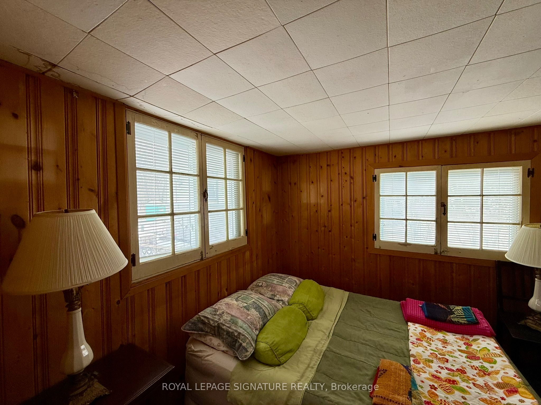 2644 Lakeshore Drive Property Photo 9