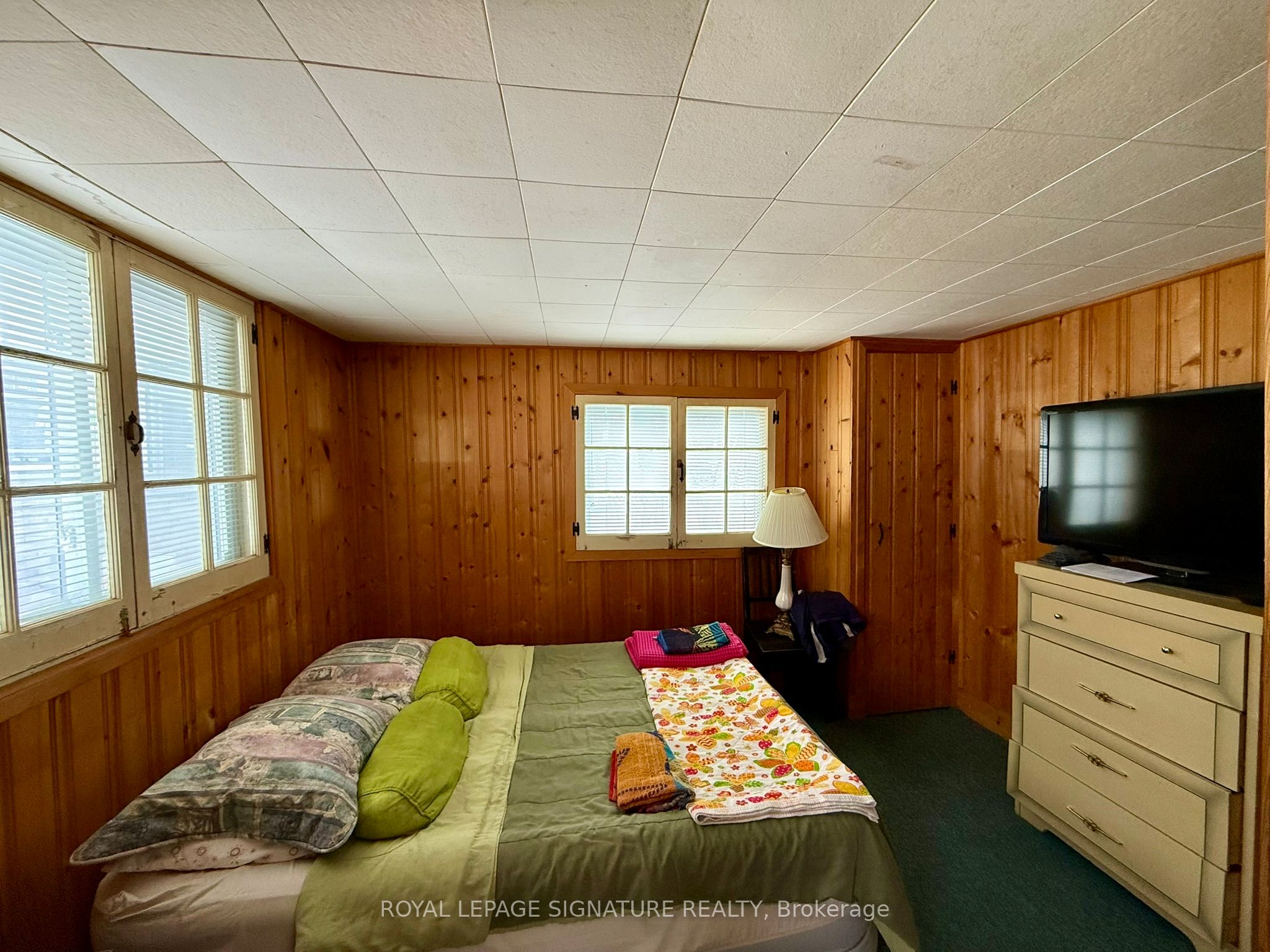2644 Lakeshore Drive Property Photo 10