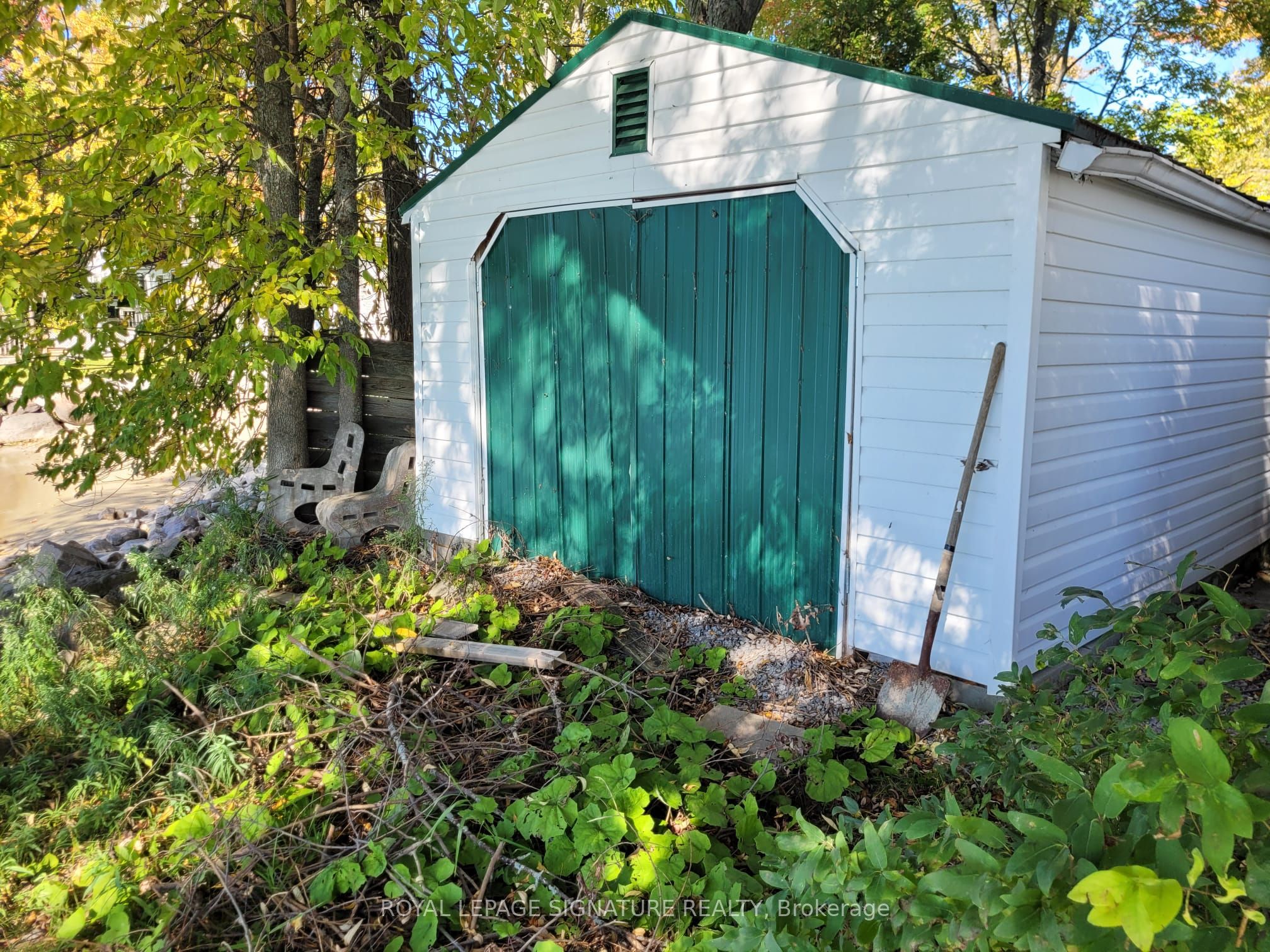 2644 Lakeshore Drive Property Photo 37