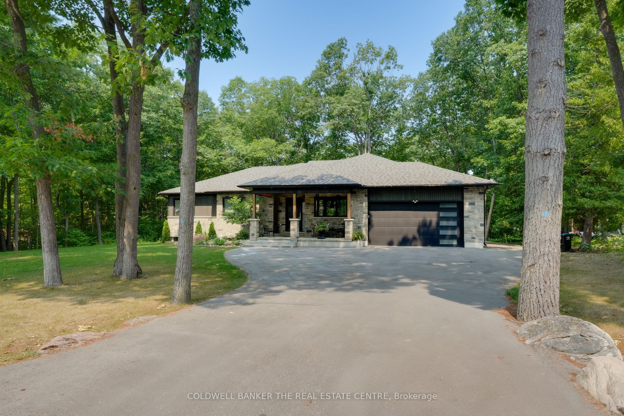 34 Oakwood Avenue Property Photo 2