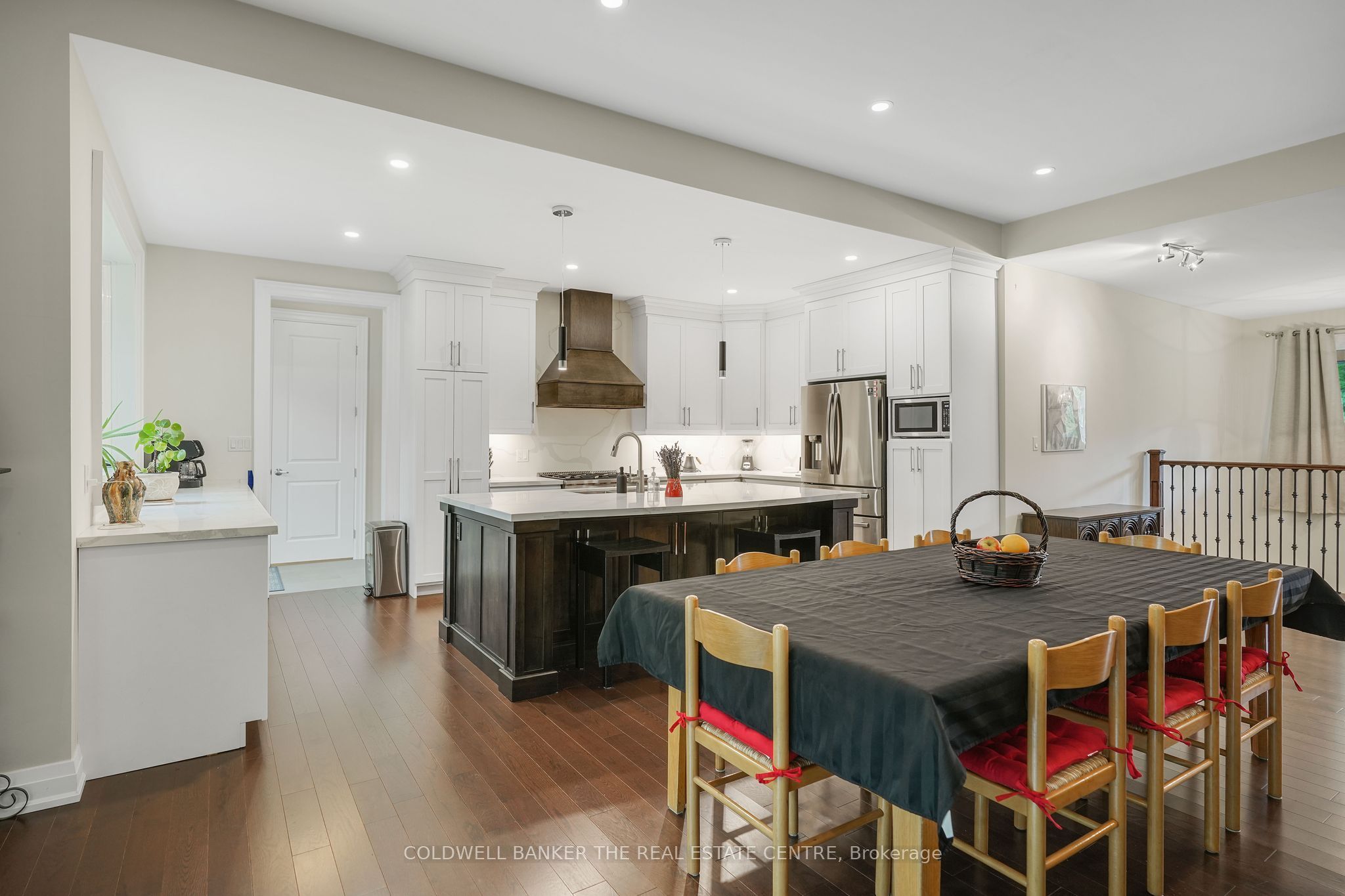 34 Oakwood Avenue Property Photo 14