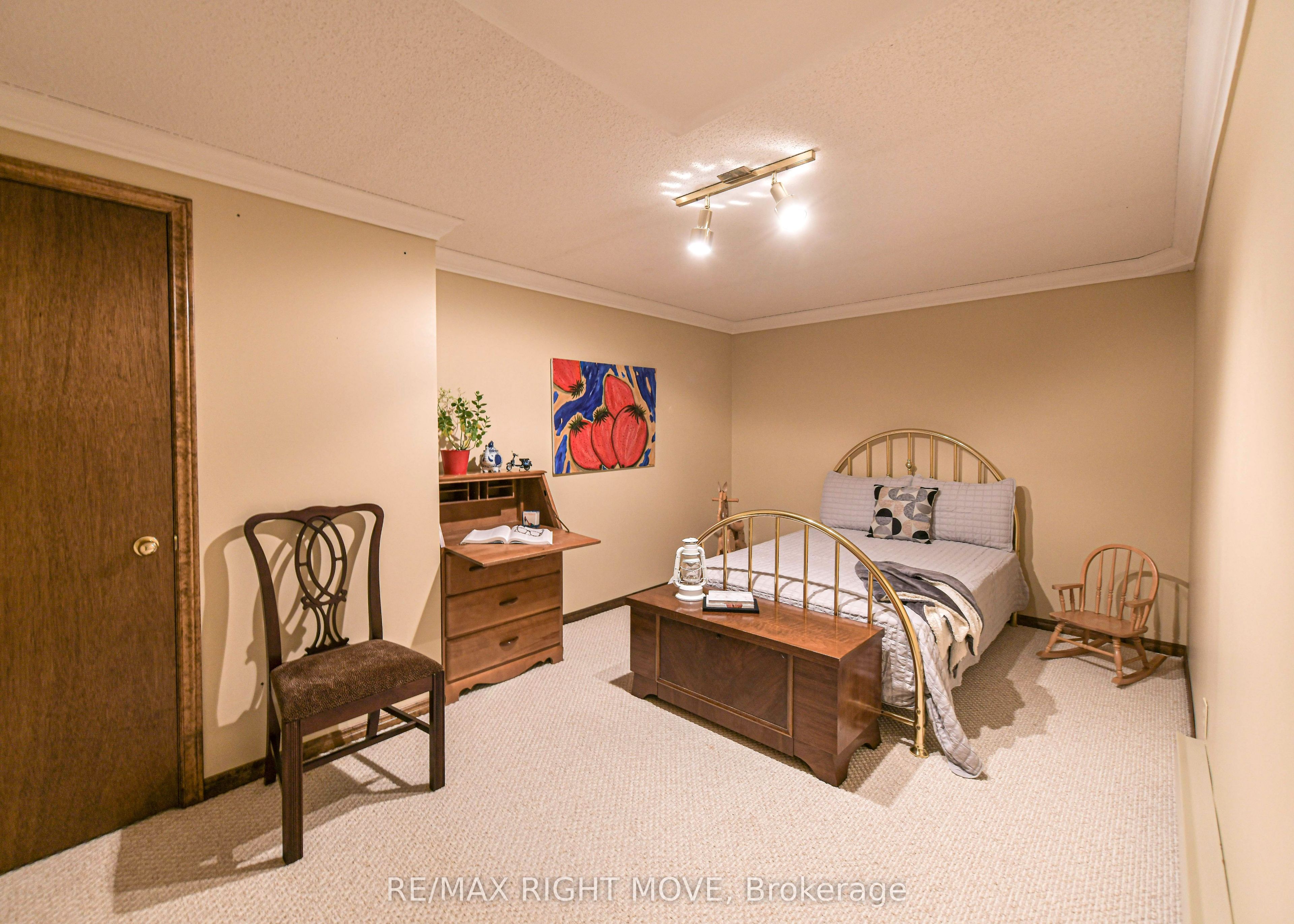 759 Broadview Avenue Property Photo 42