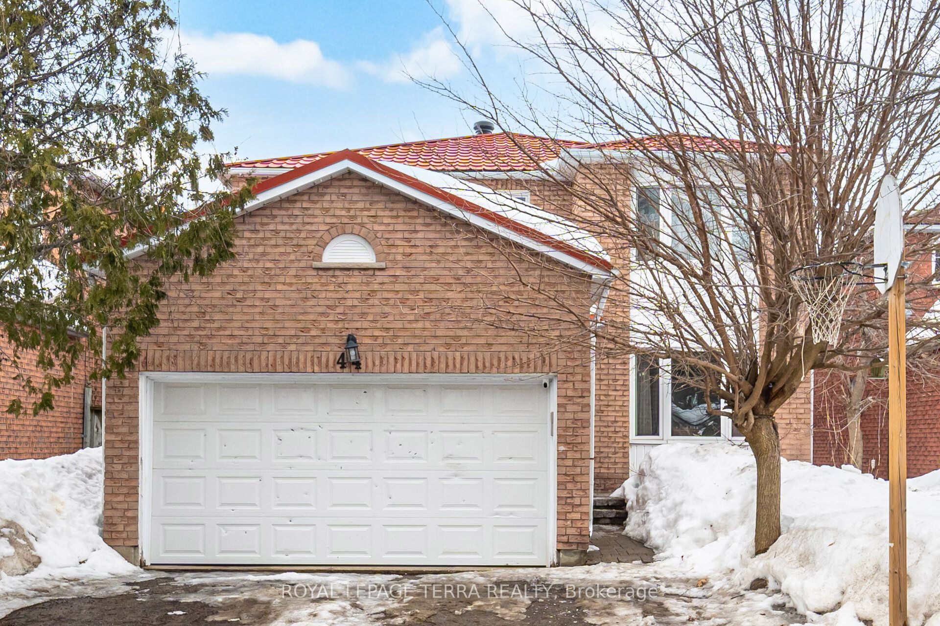 44 Carruthers Crescent Property Photo 1