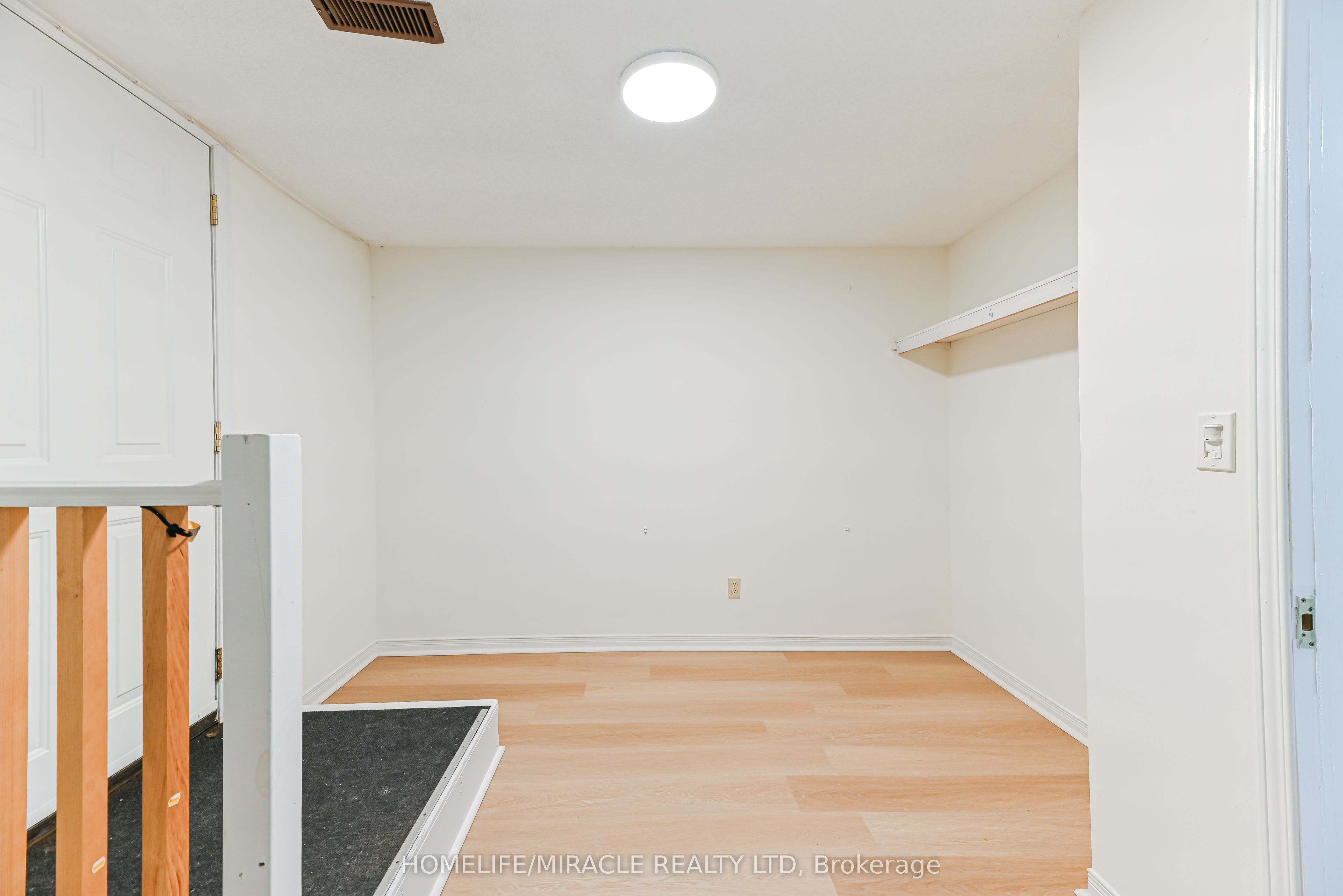40 Blair Crescent Property Photo 20