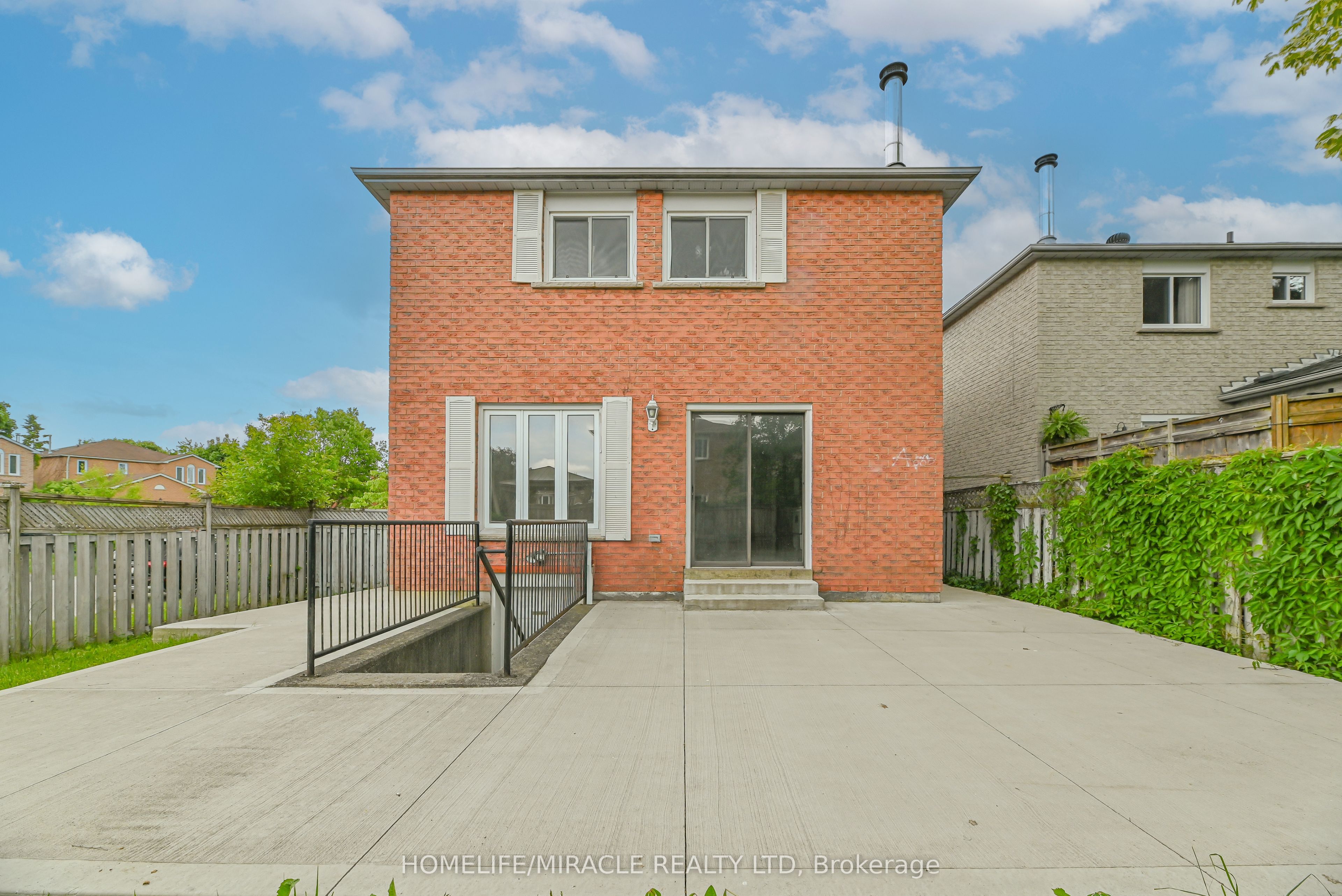 40 Blair Crescent Property Photo 26