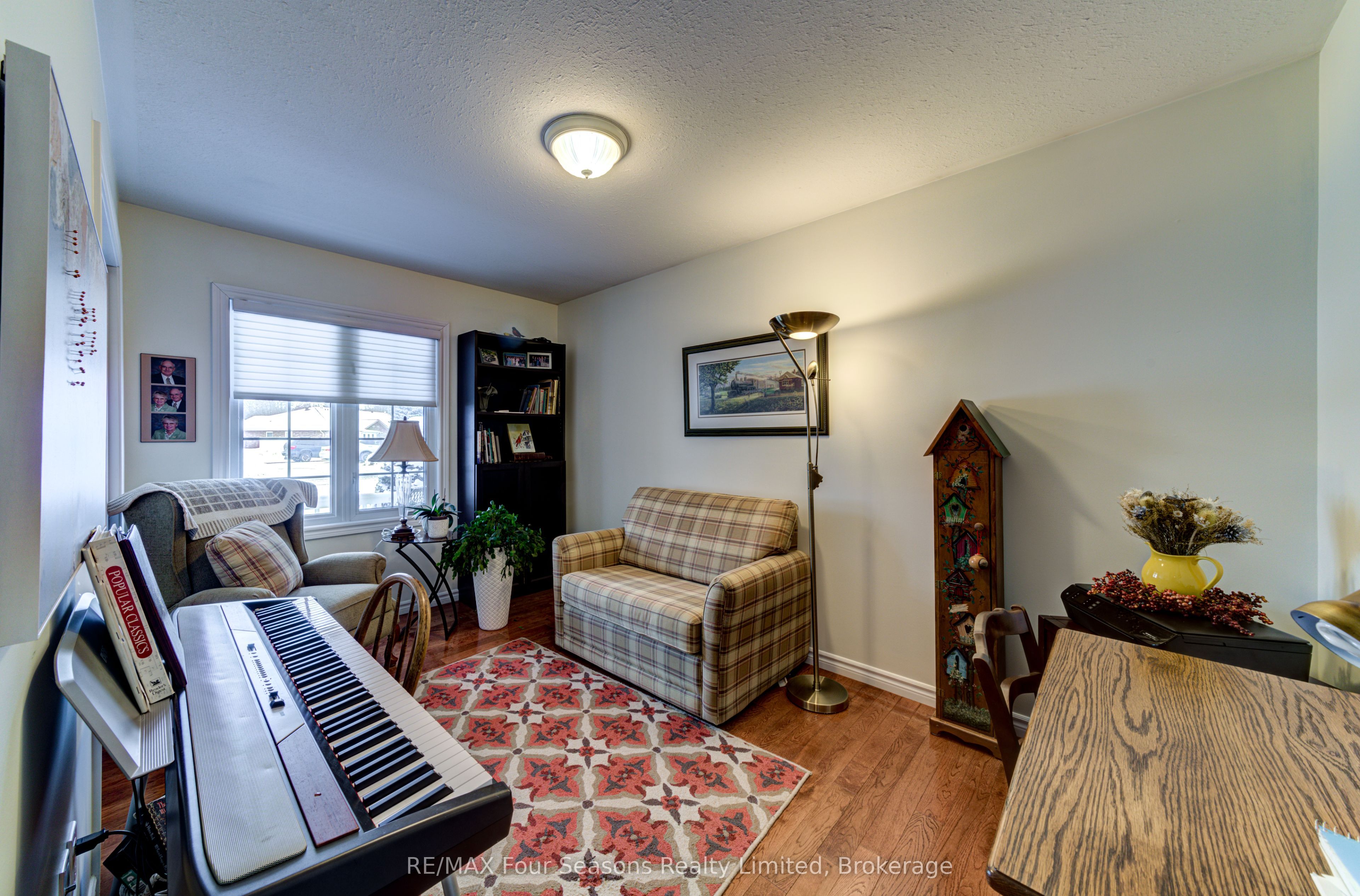 275 Huron Street 8 Property Photo 29