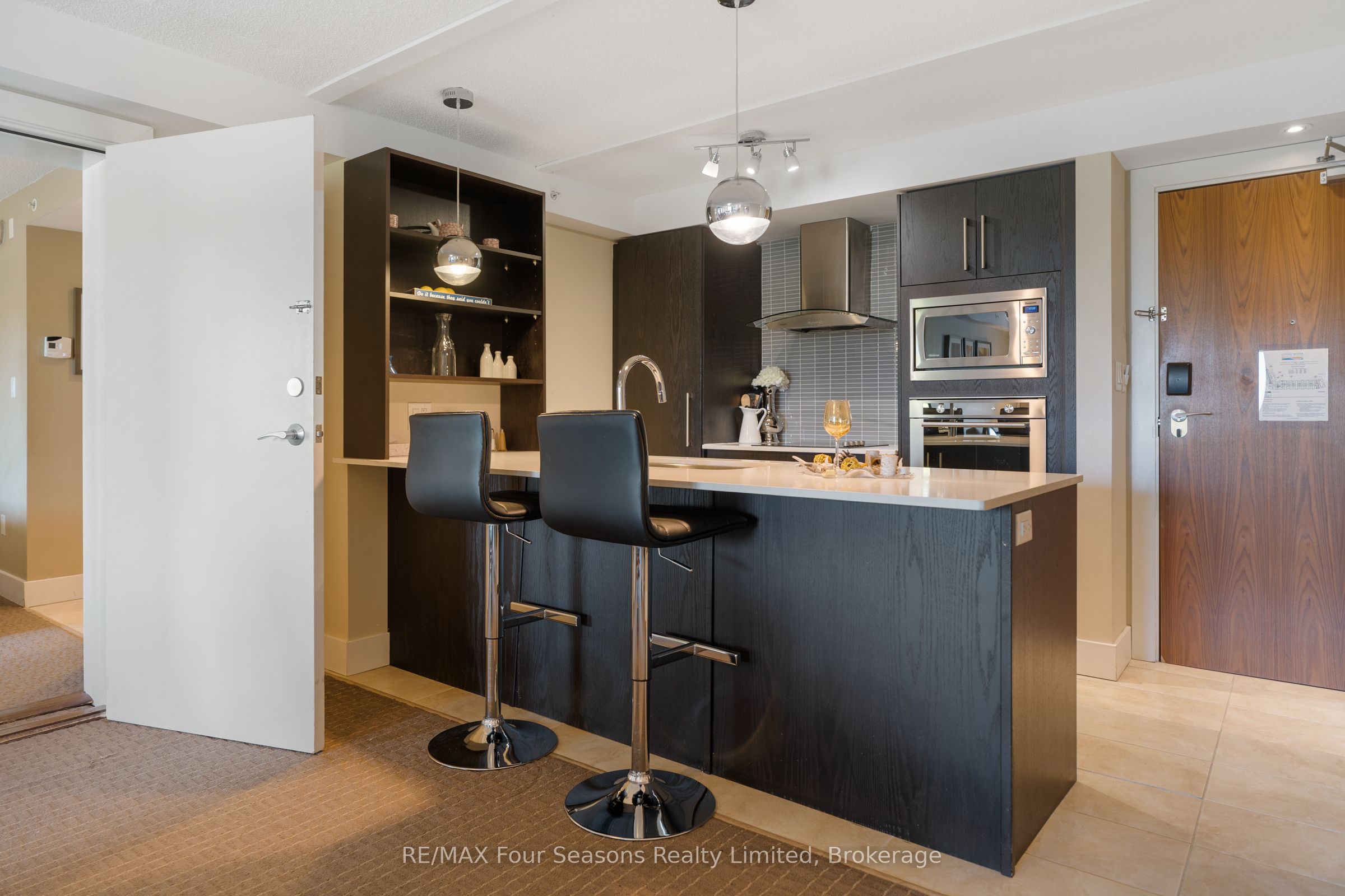 9 Harbour Street E 3411/3413 Property Photo 8