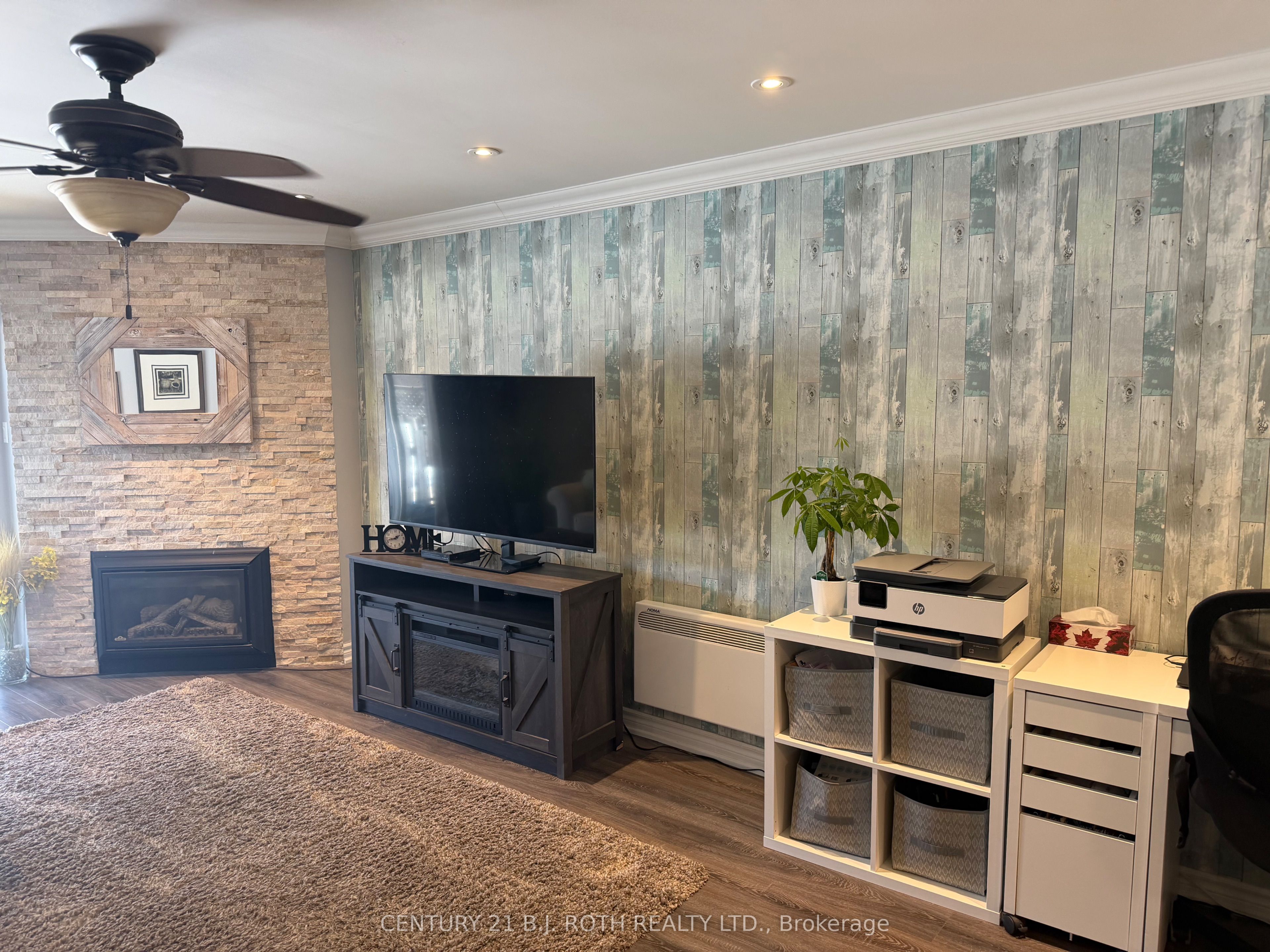 70 Laguna Parkway 6 Property Photo 10
