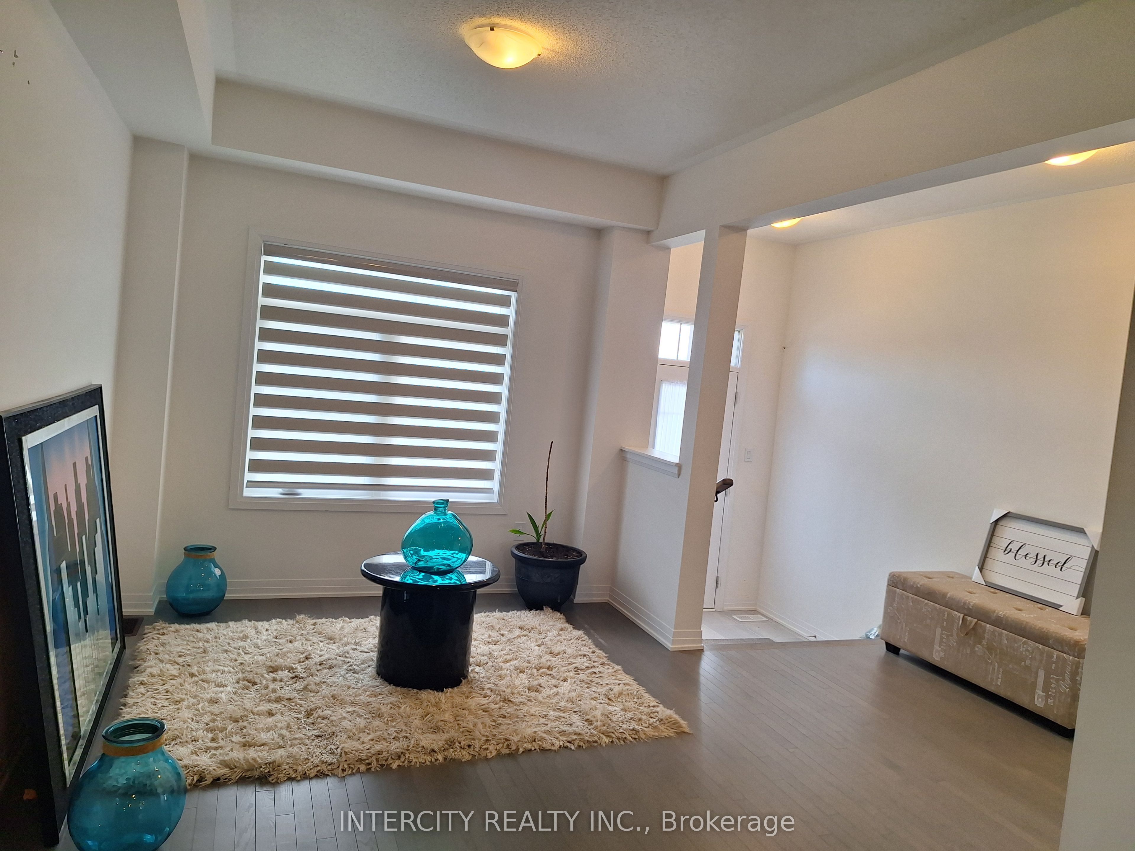 343 Quebec Street Property Photo 7