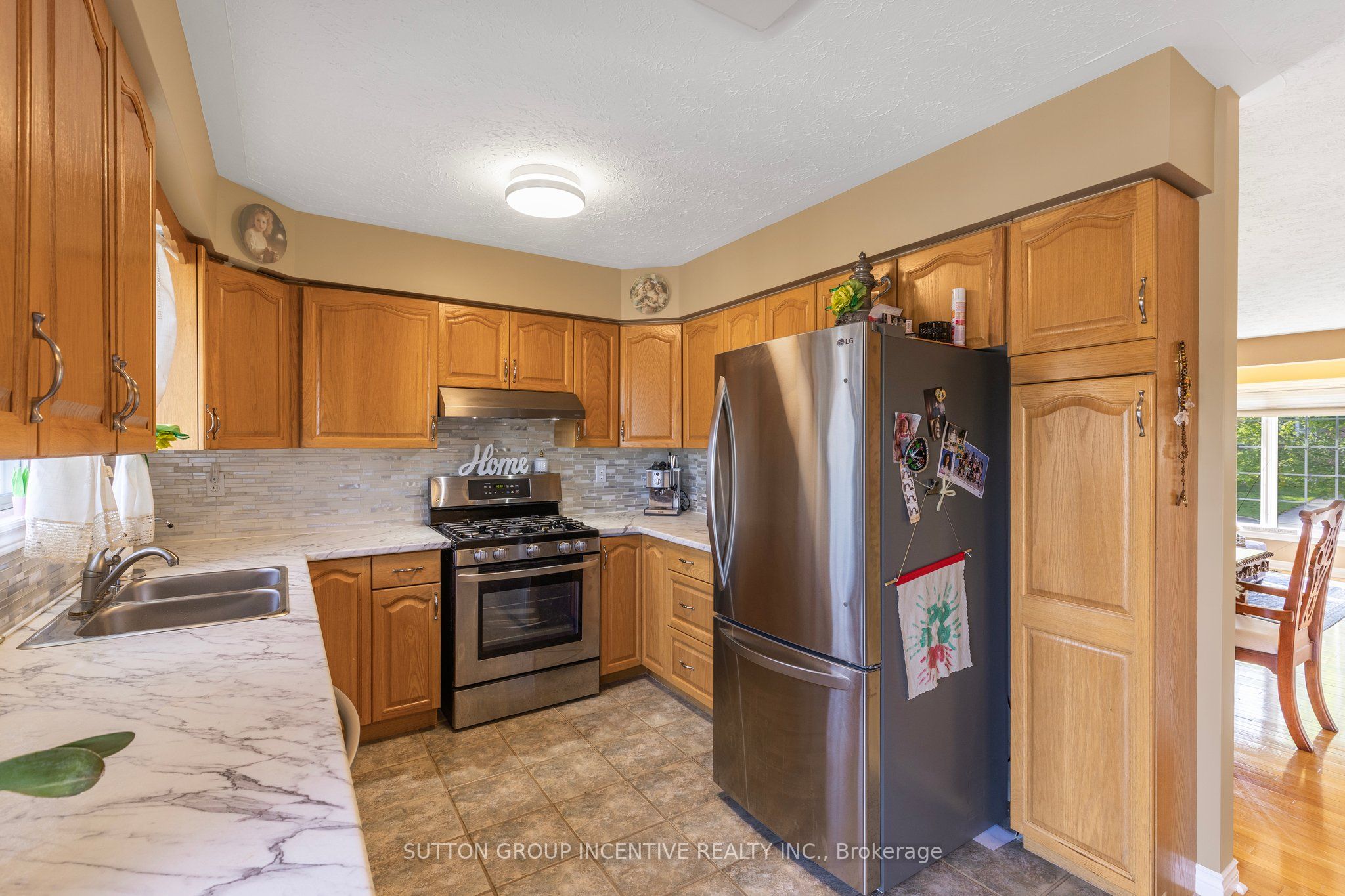 635 Wayne Crescent Property Photo 12