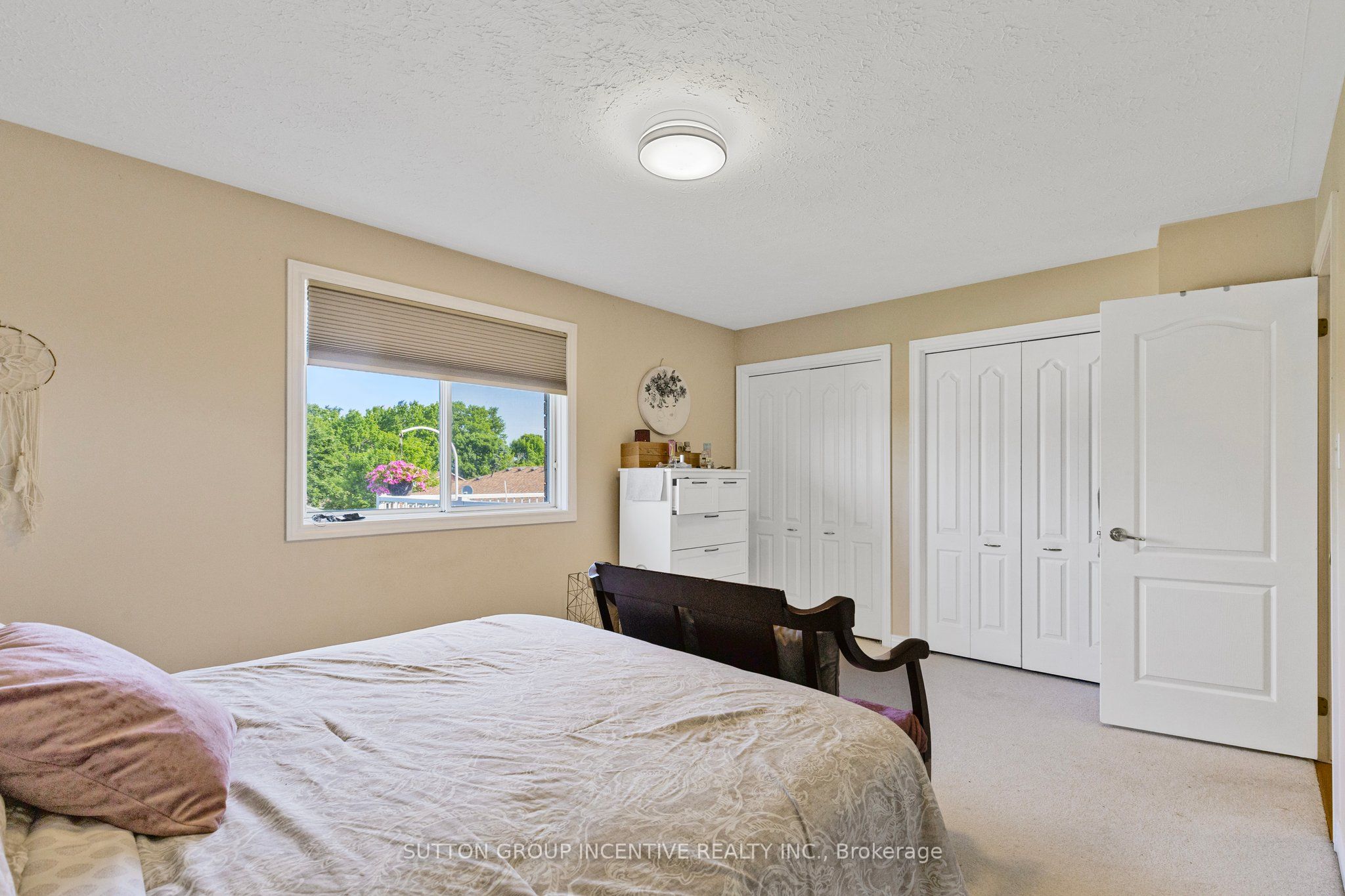 635 Wayne Crescent Property Photo 16