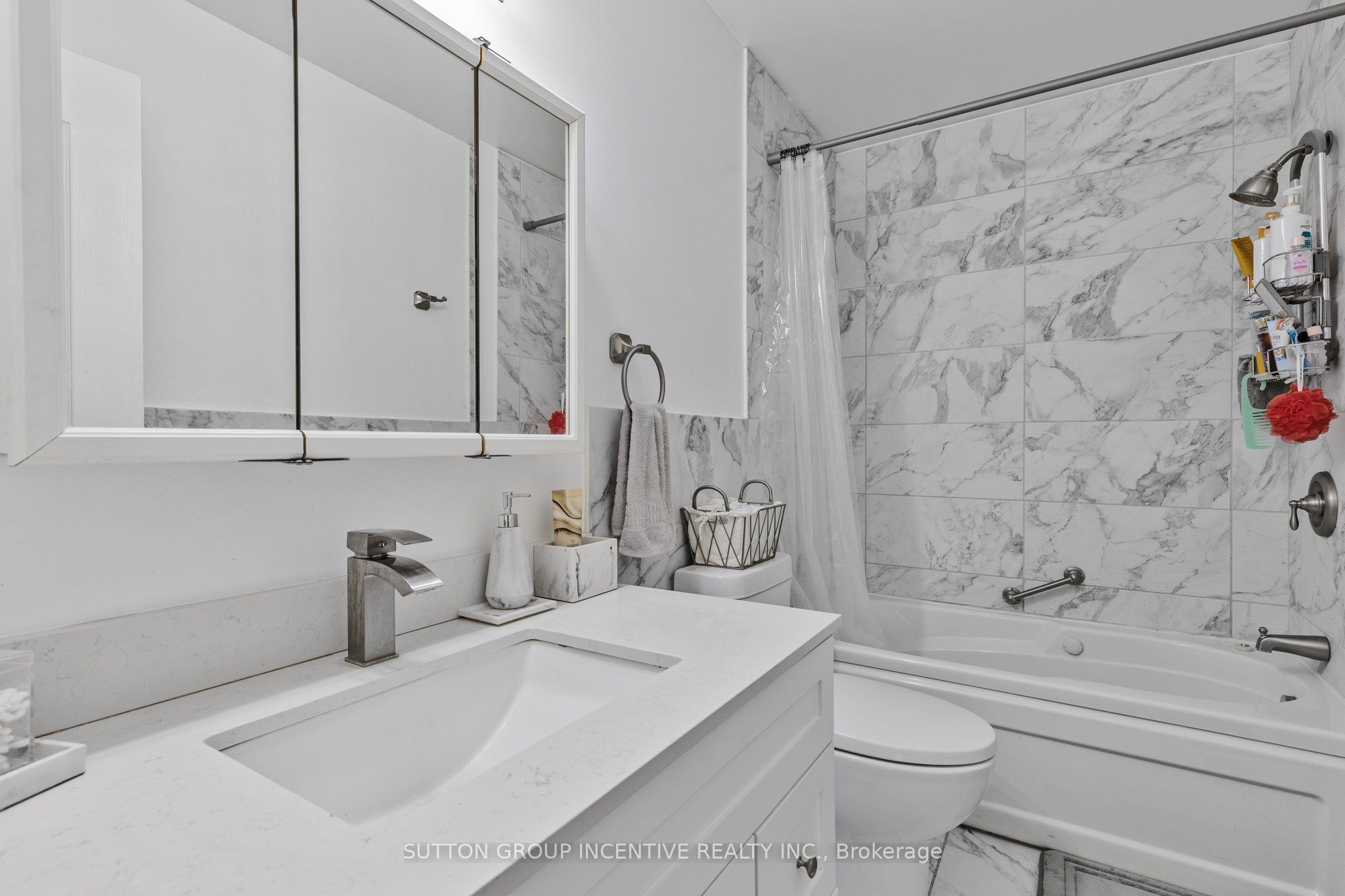 635 Wayne Crescent Property Photo 18