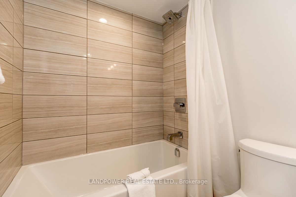 80 Horseshoe Boulevard 101 Property Photo 9