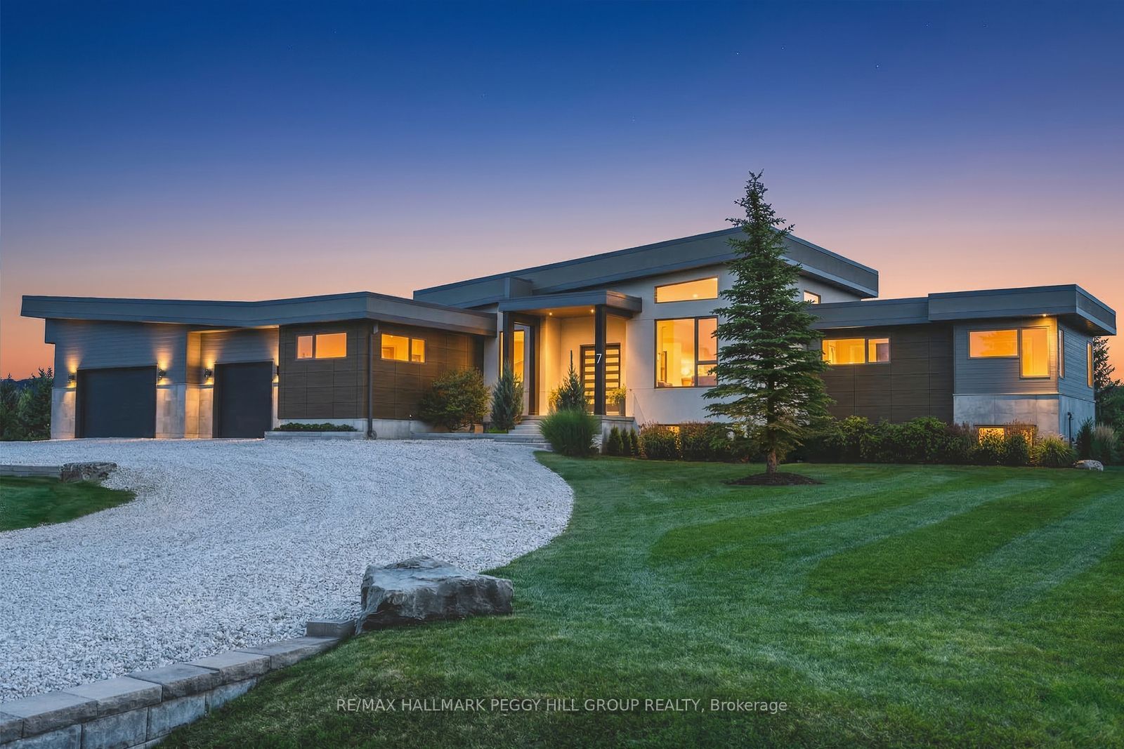 7 Meadowlark Way Property Photo 1