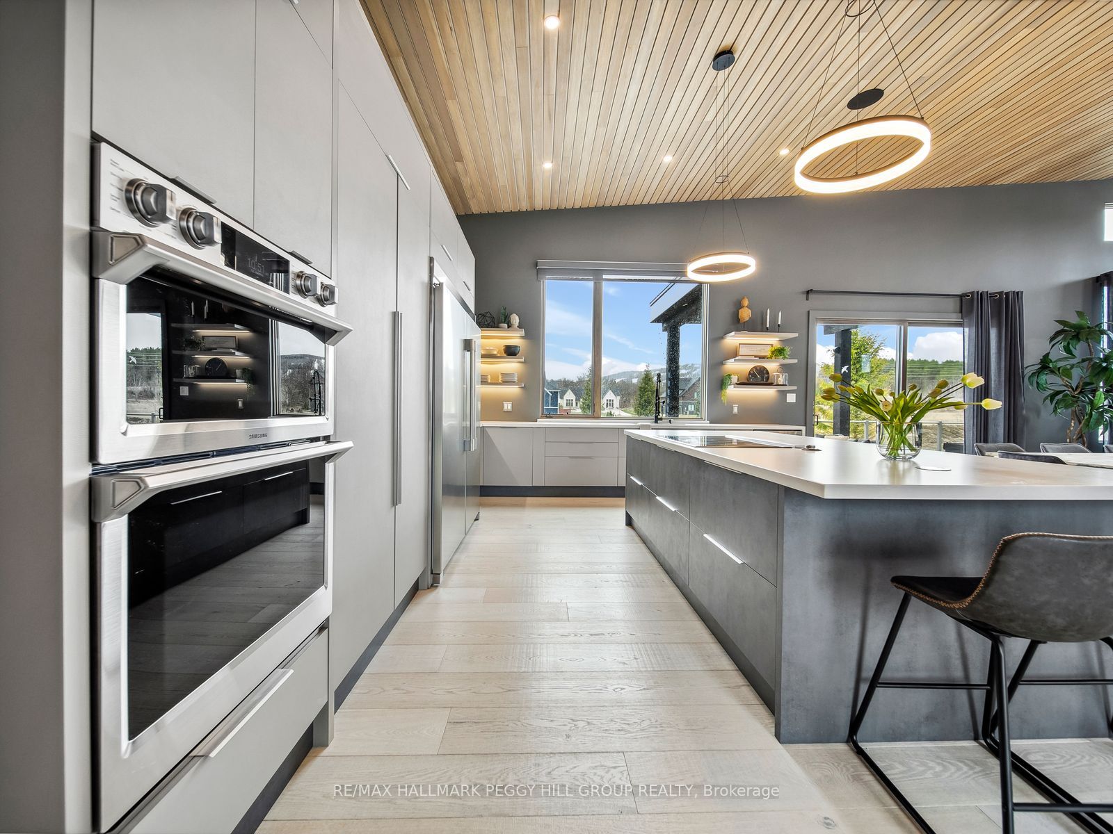 7 Meadowlark Way Property Photo 4