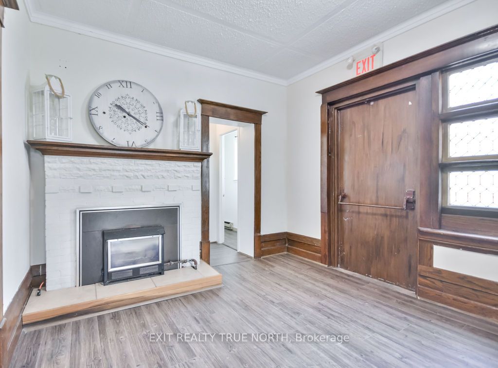 342 King Street Property Photo 15