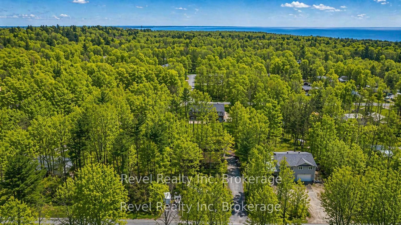 158 Desroches Trail Property Photo 26