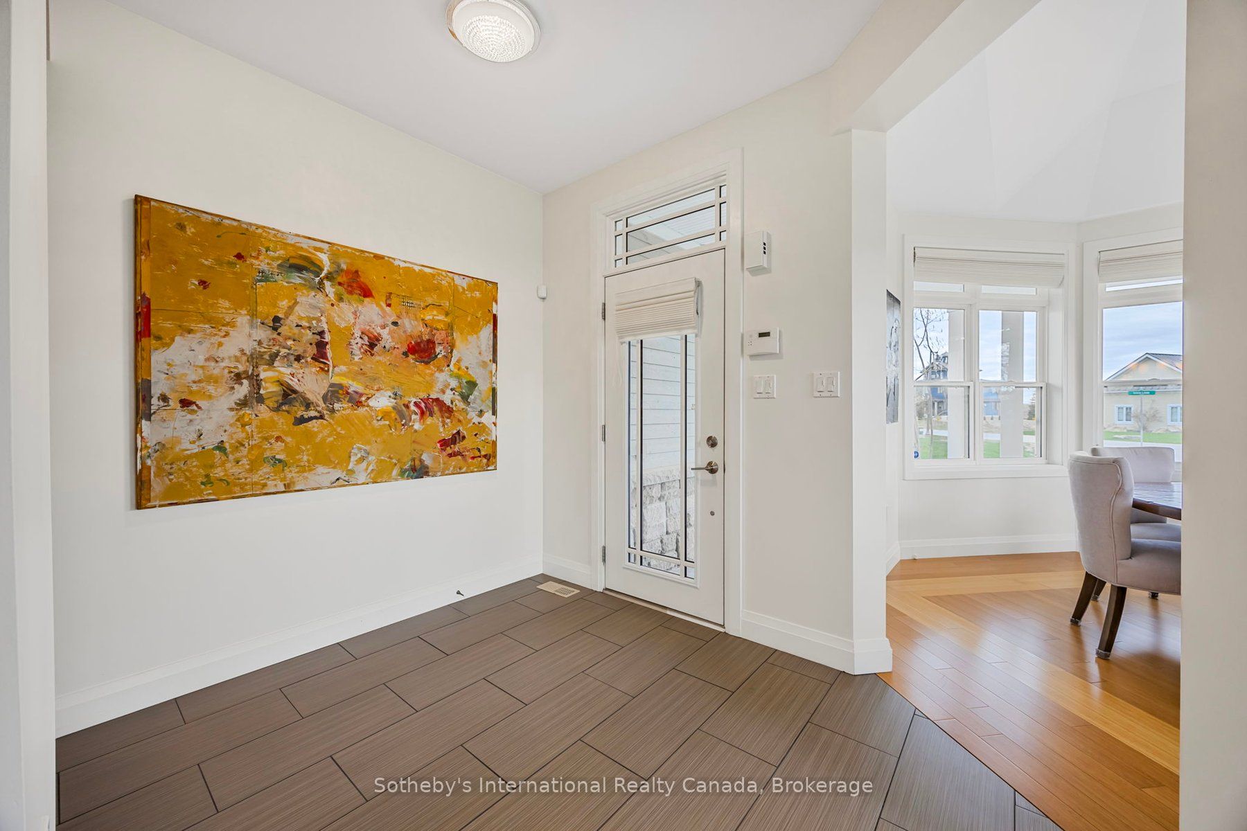 2 Swan Lane Property Photo 3