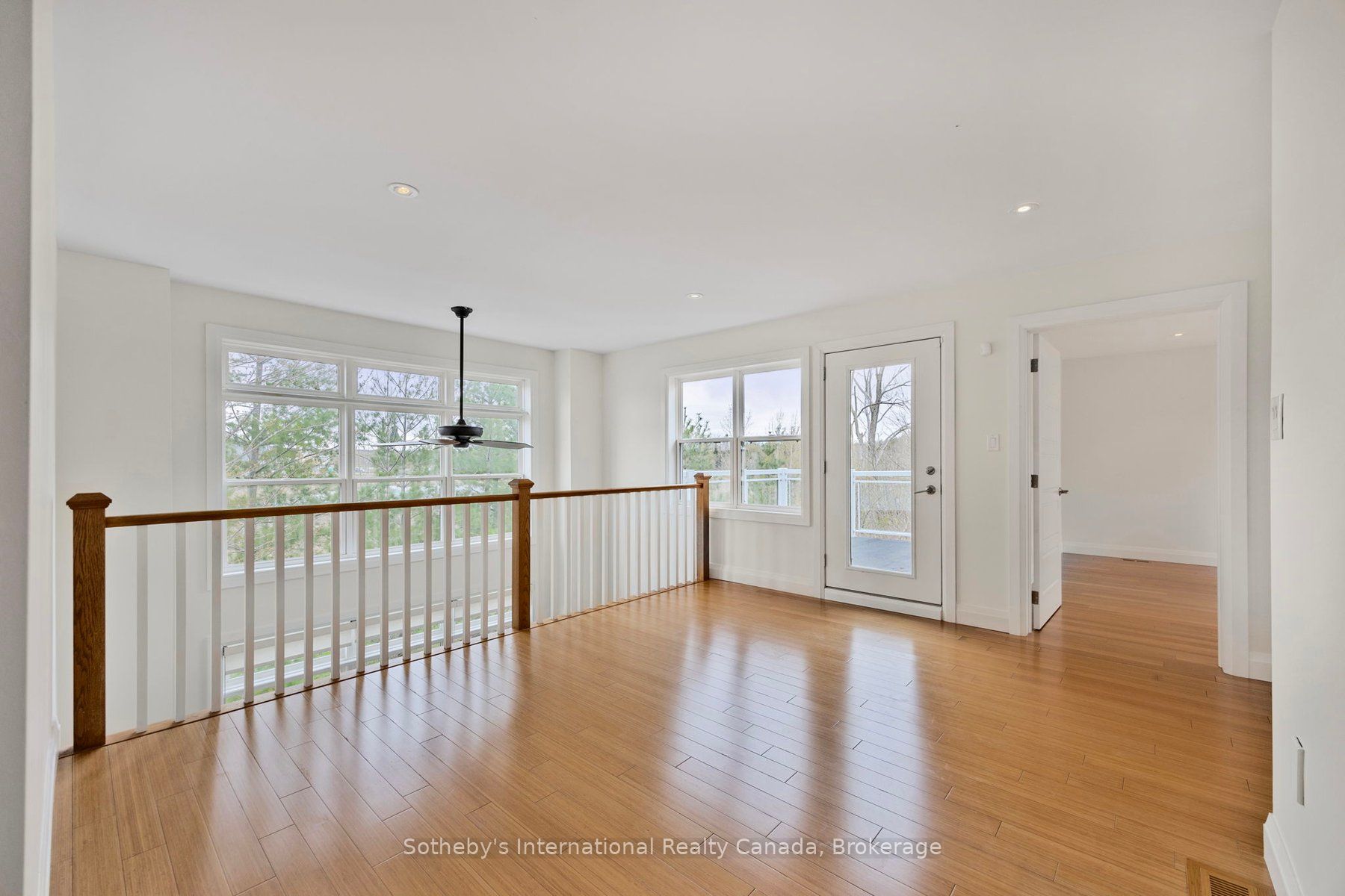 2 Swan Lane Property Photo 26