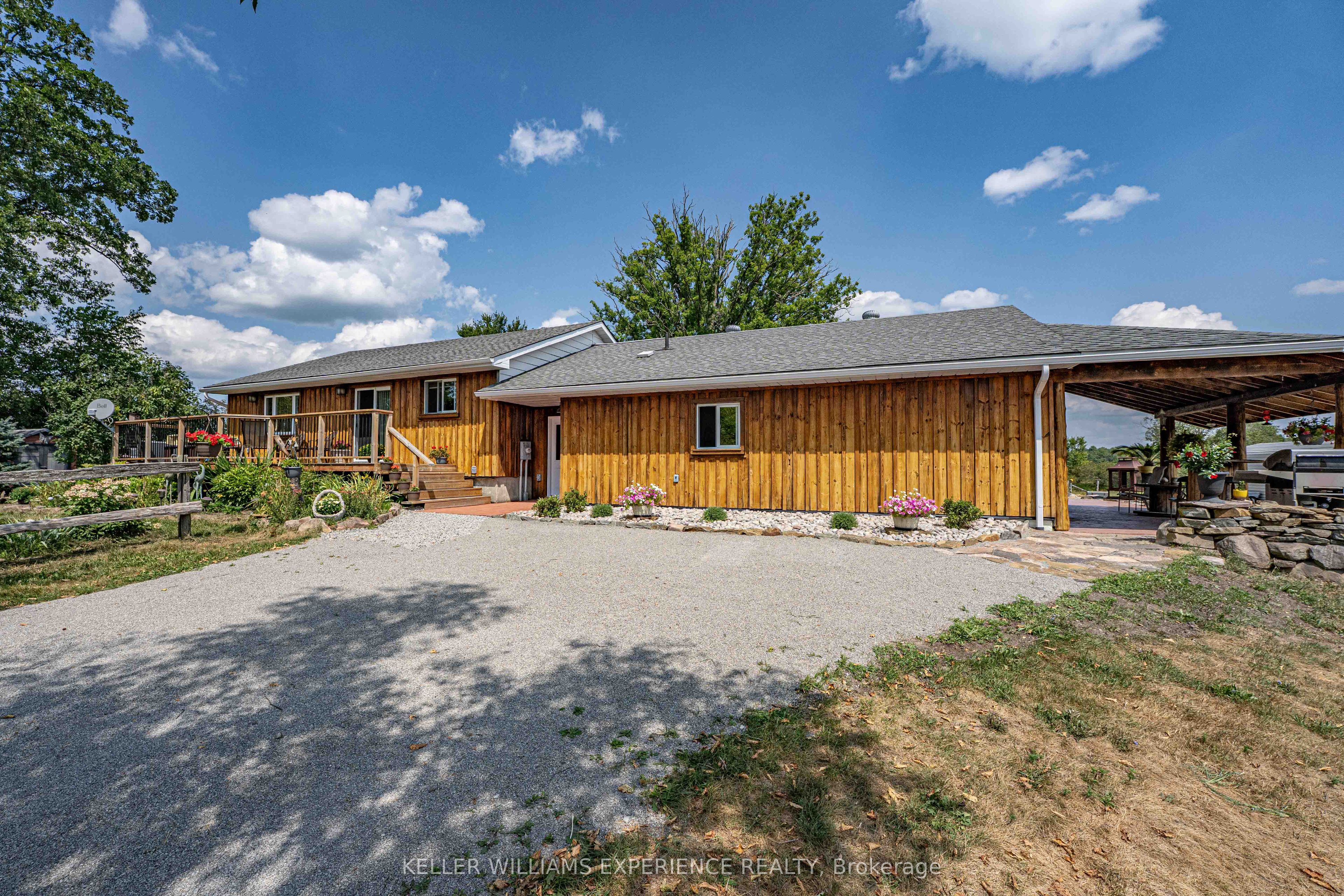 1213 Taylor Line Property Photo 5