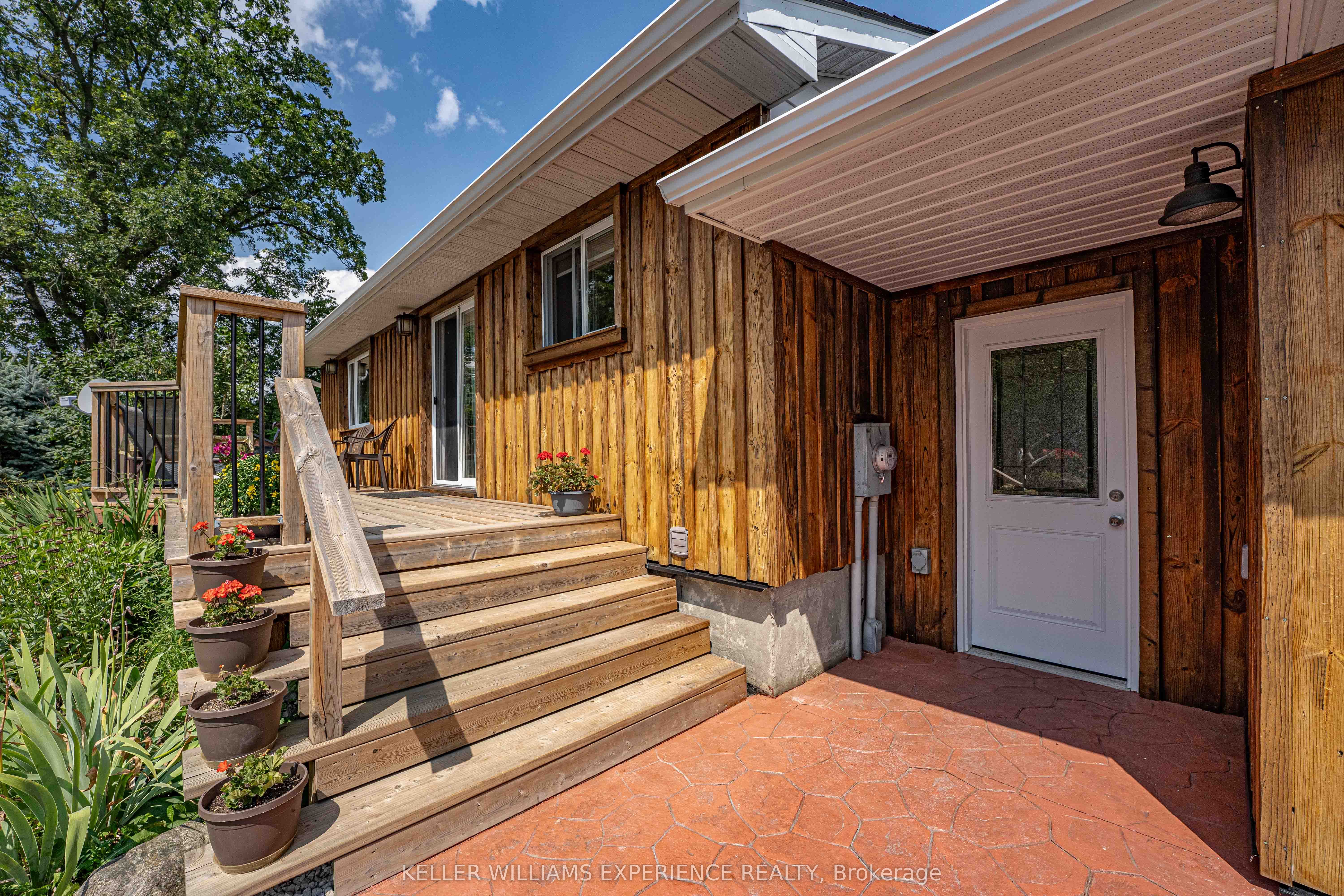 1213 Taylor Line Property Photo 6