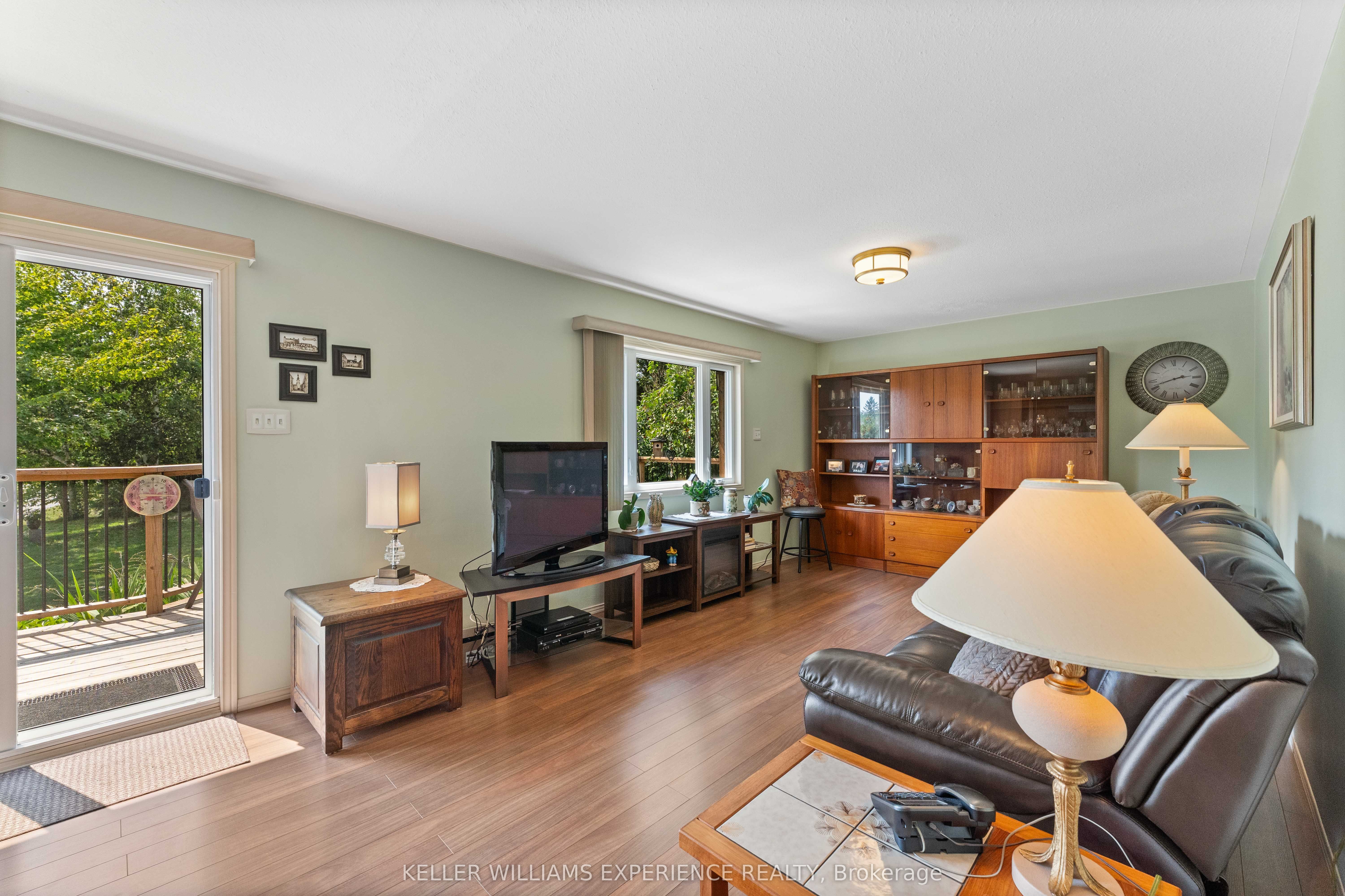 1213 Taylor Line Property Photo 8