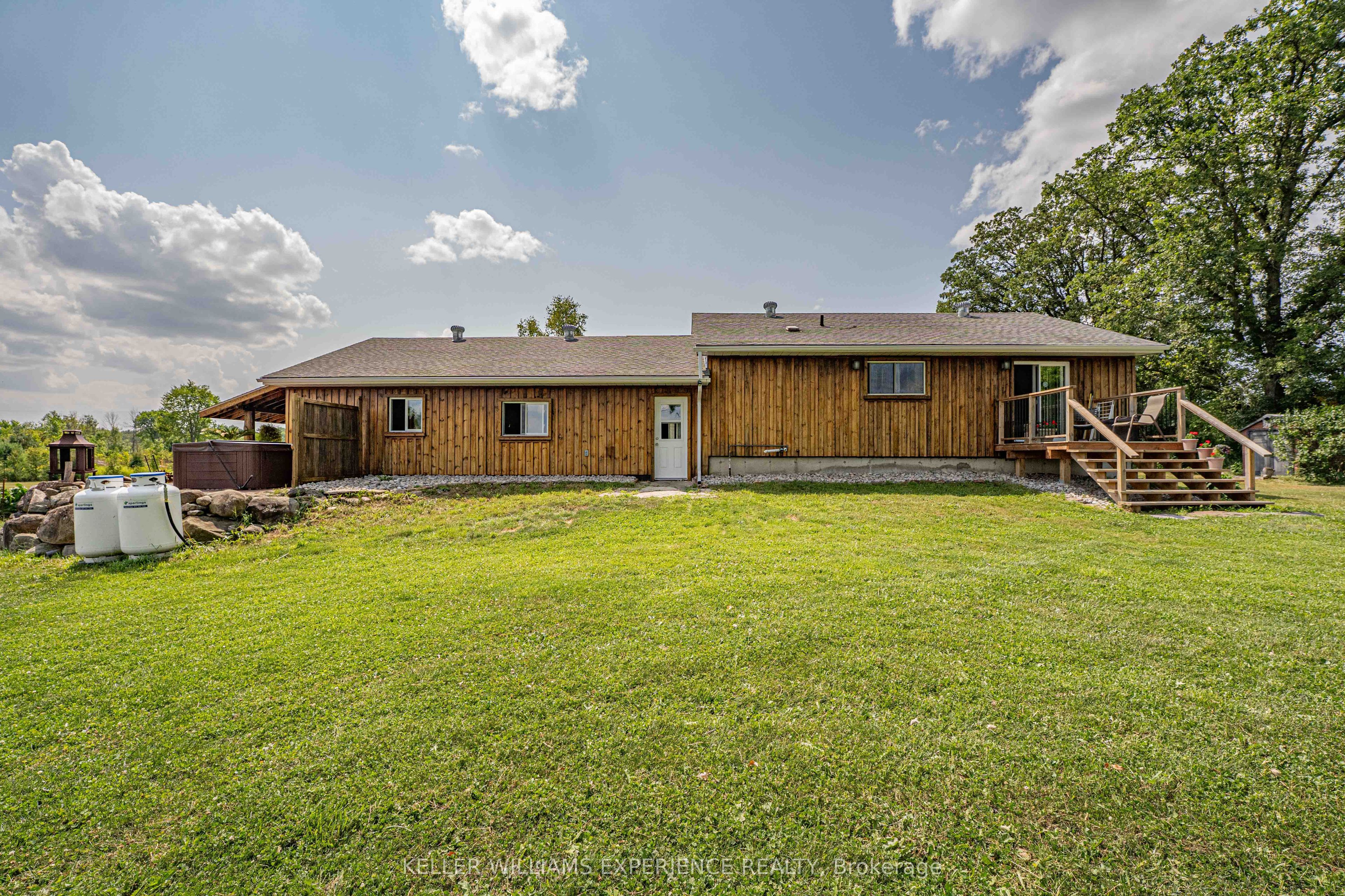 1213 Taylor Line Property Photo 24