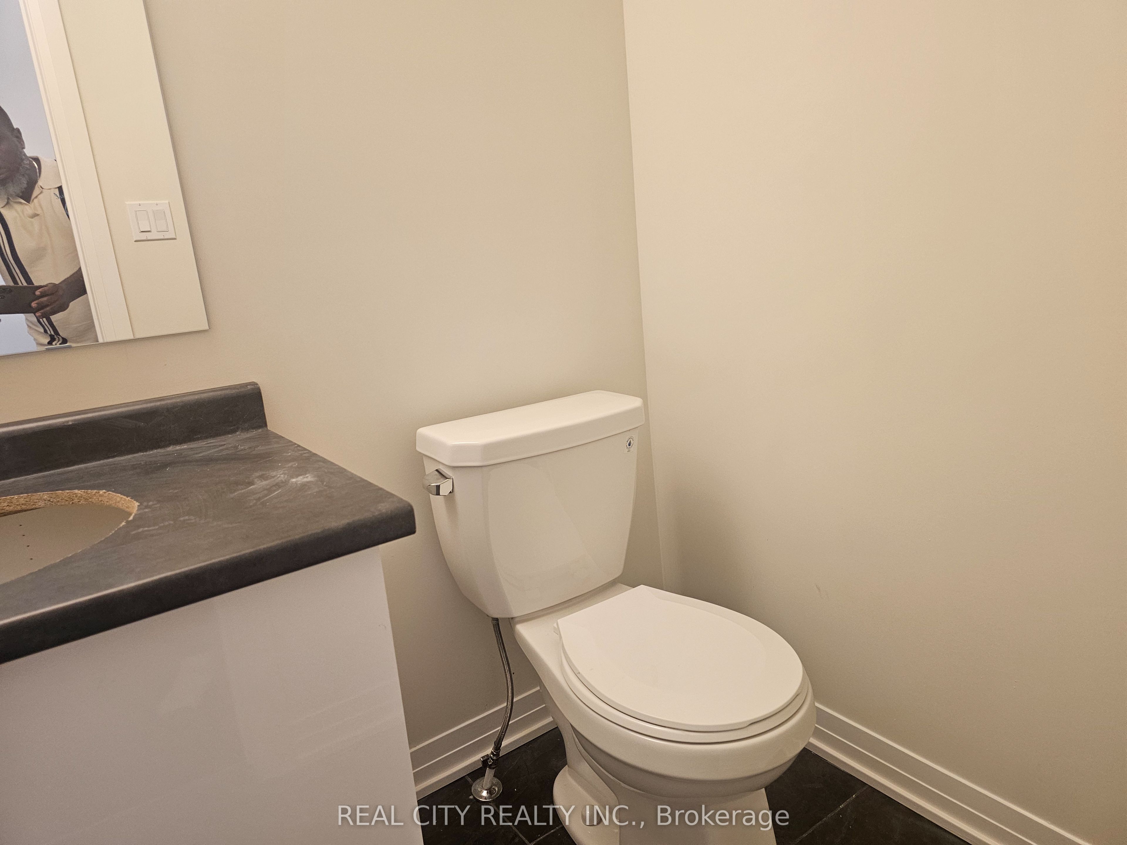 3063 Sandy Acres Avenue Property Photo 3