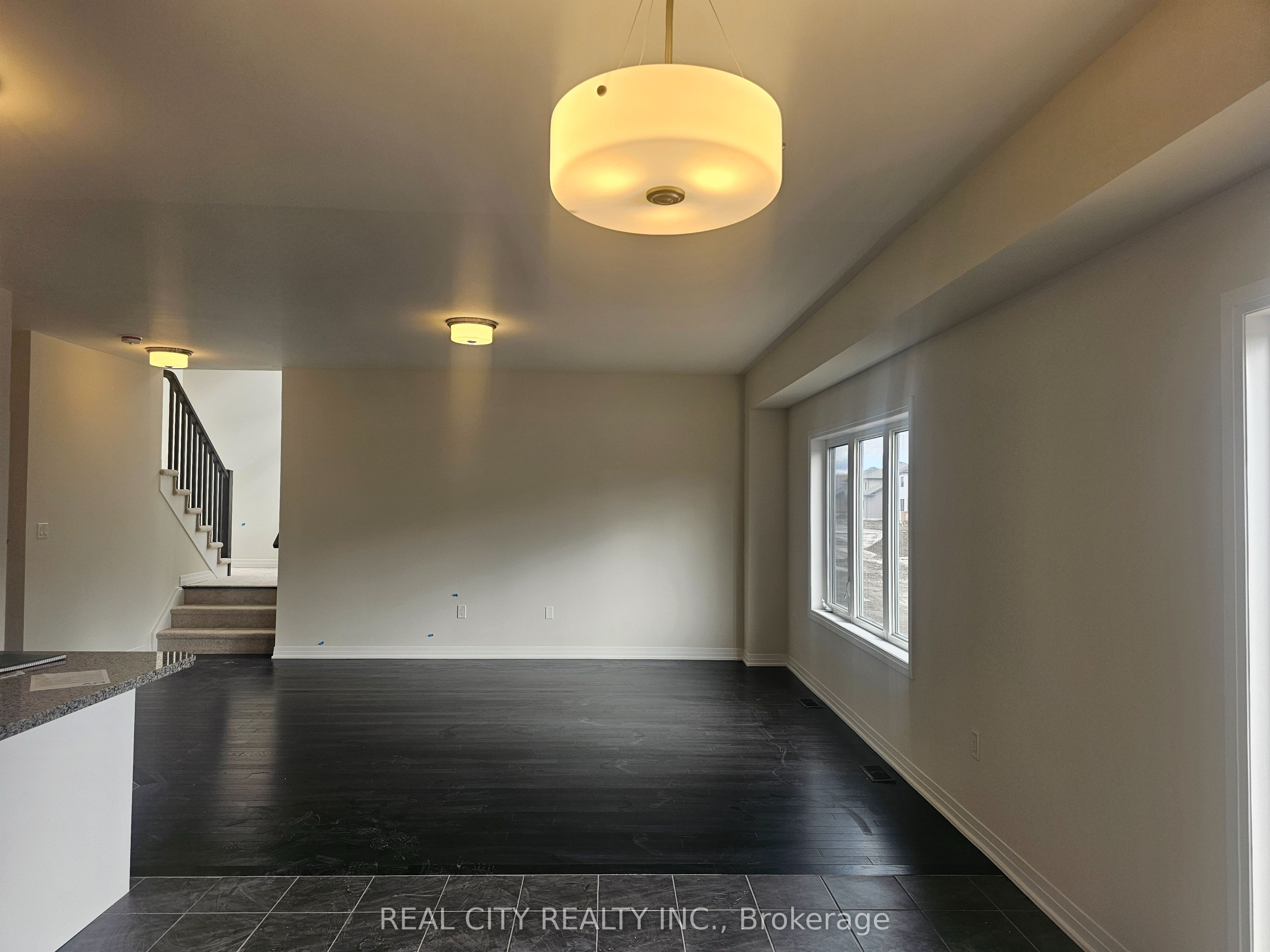 3063 Sandy Acres Avenue Property Photo 7